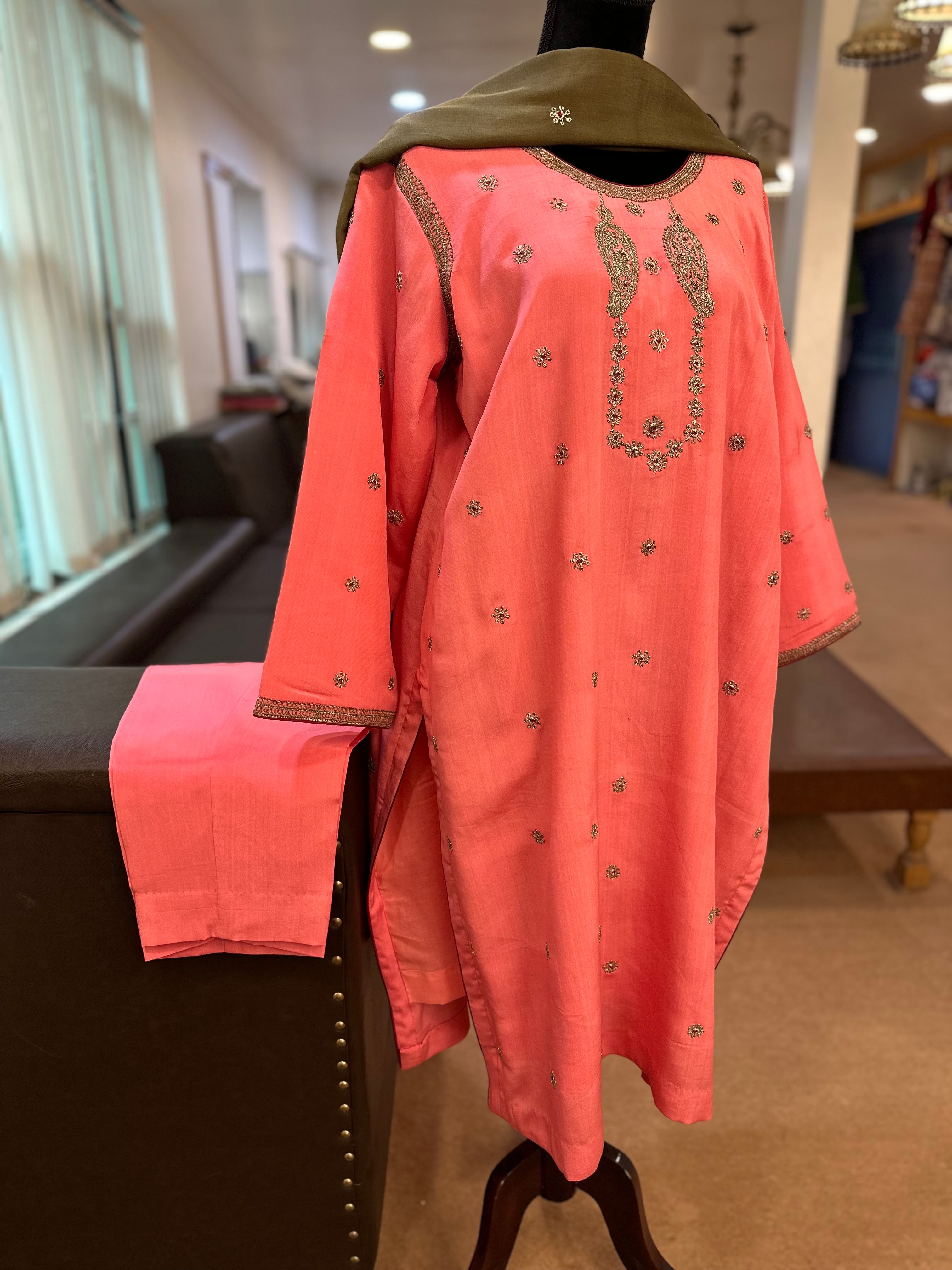 Pure crepe  3 piece mtks821