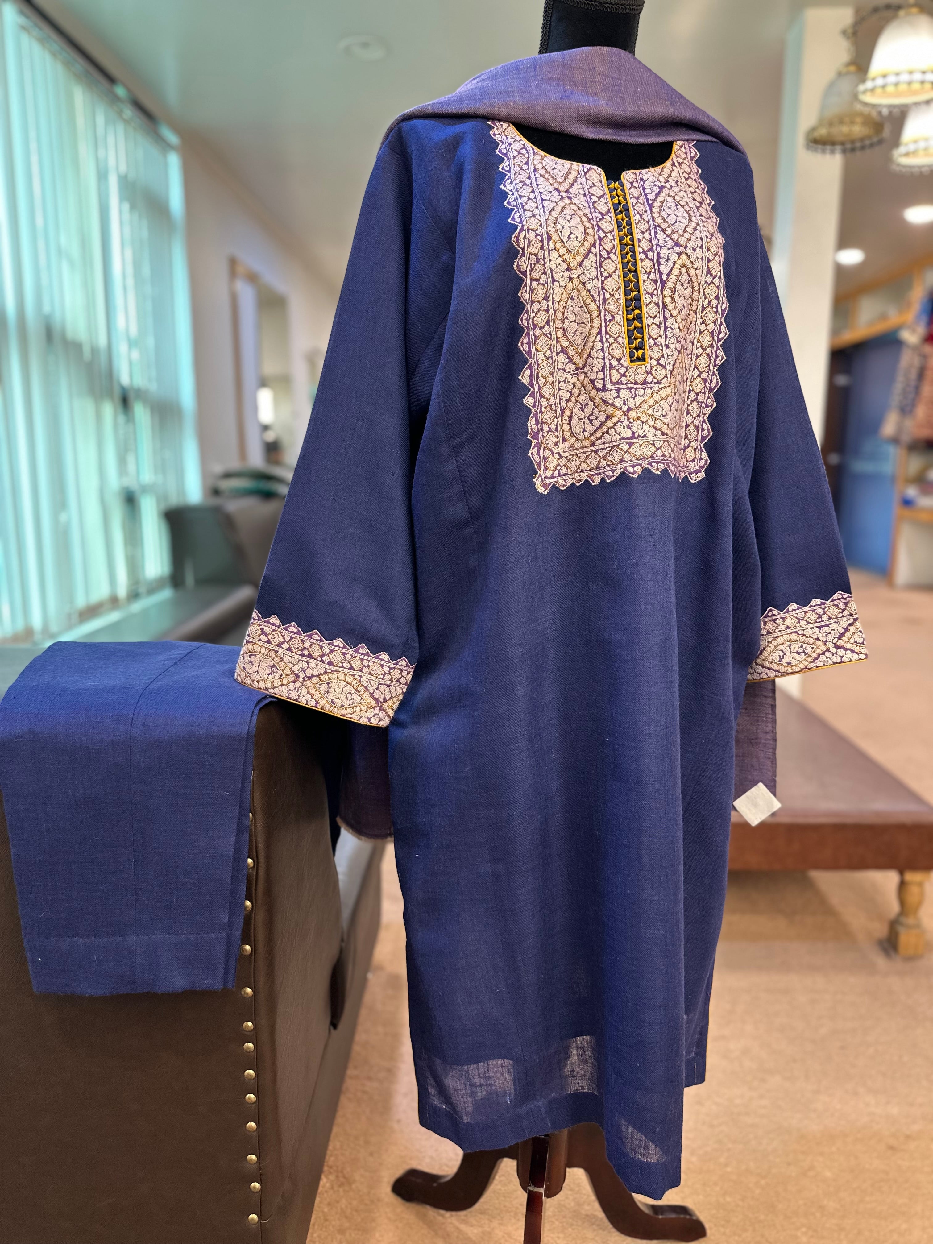 Purepashmina blend 2 piece pheran set pwb454