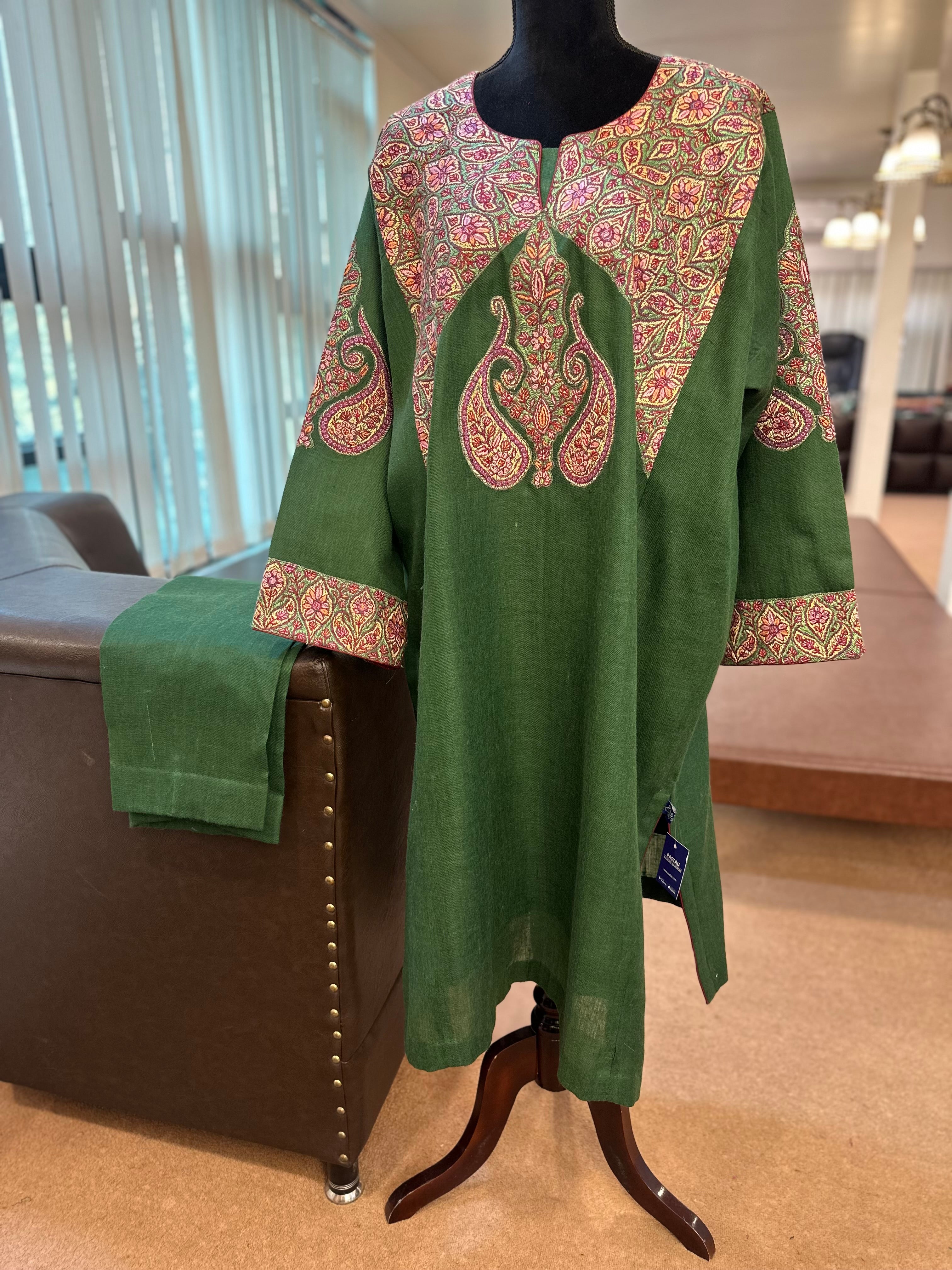 Purepashmina blend pheran set pwb433