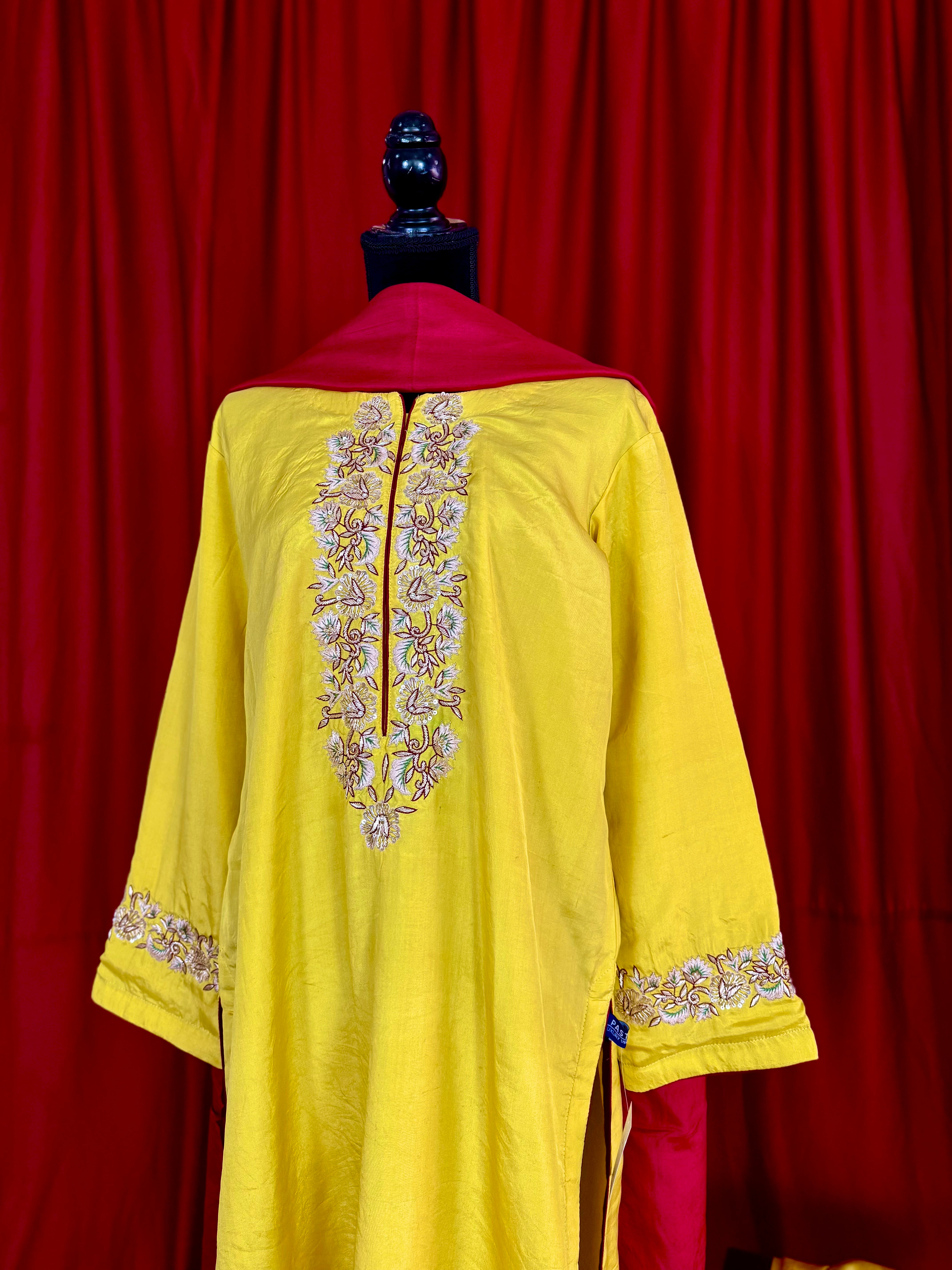 Puresilk 3 piece kurta set pbks122