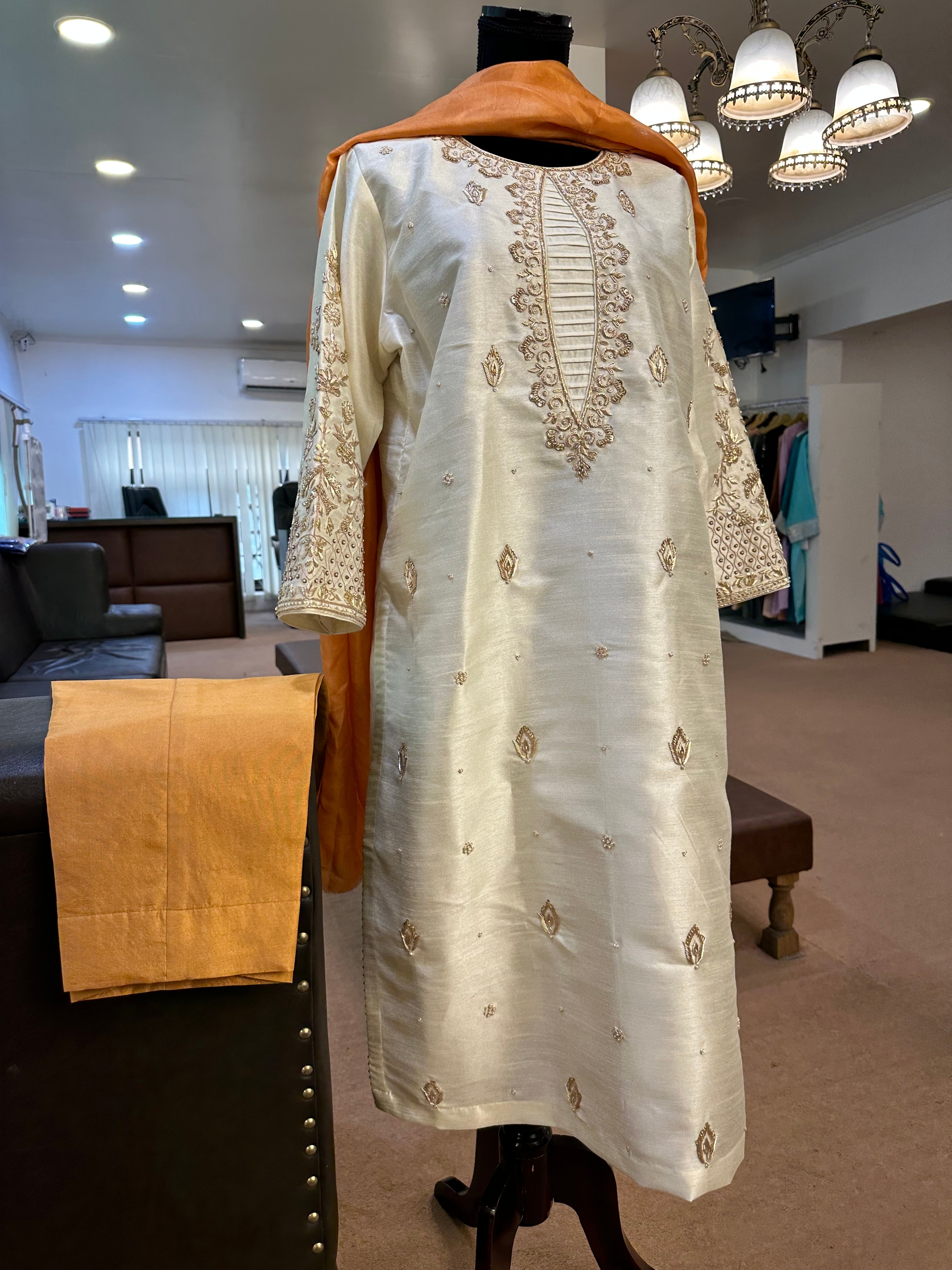 Hand embroidered dress 3pc stitched