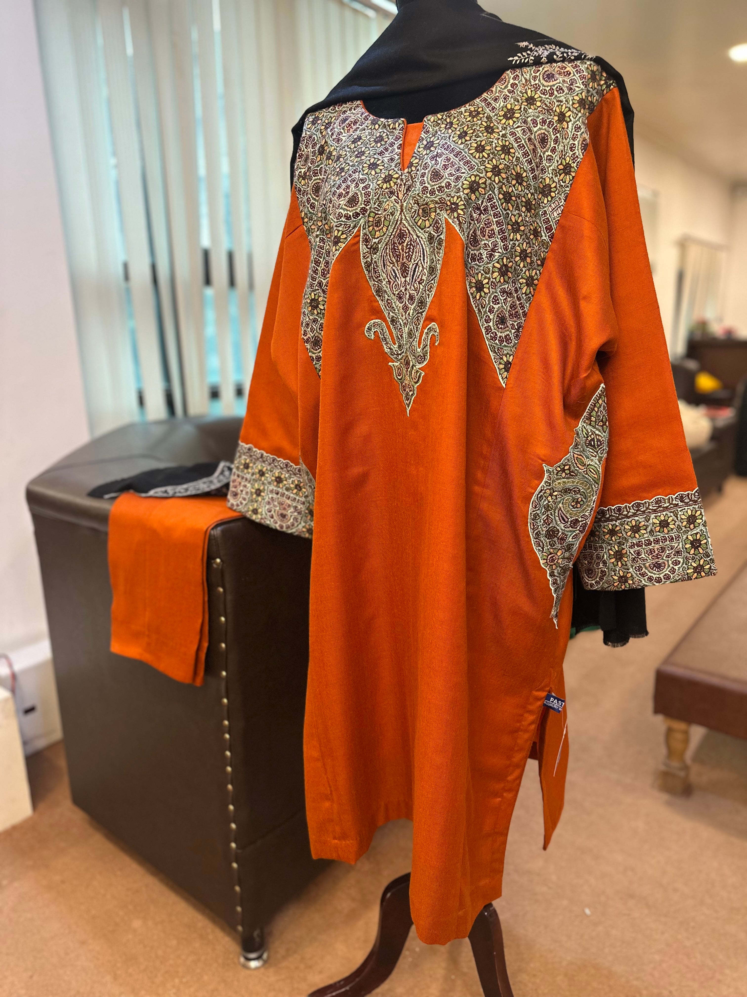 Purepashmina blend pheran set pwb410