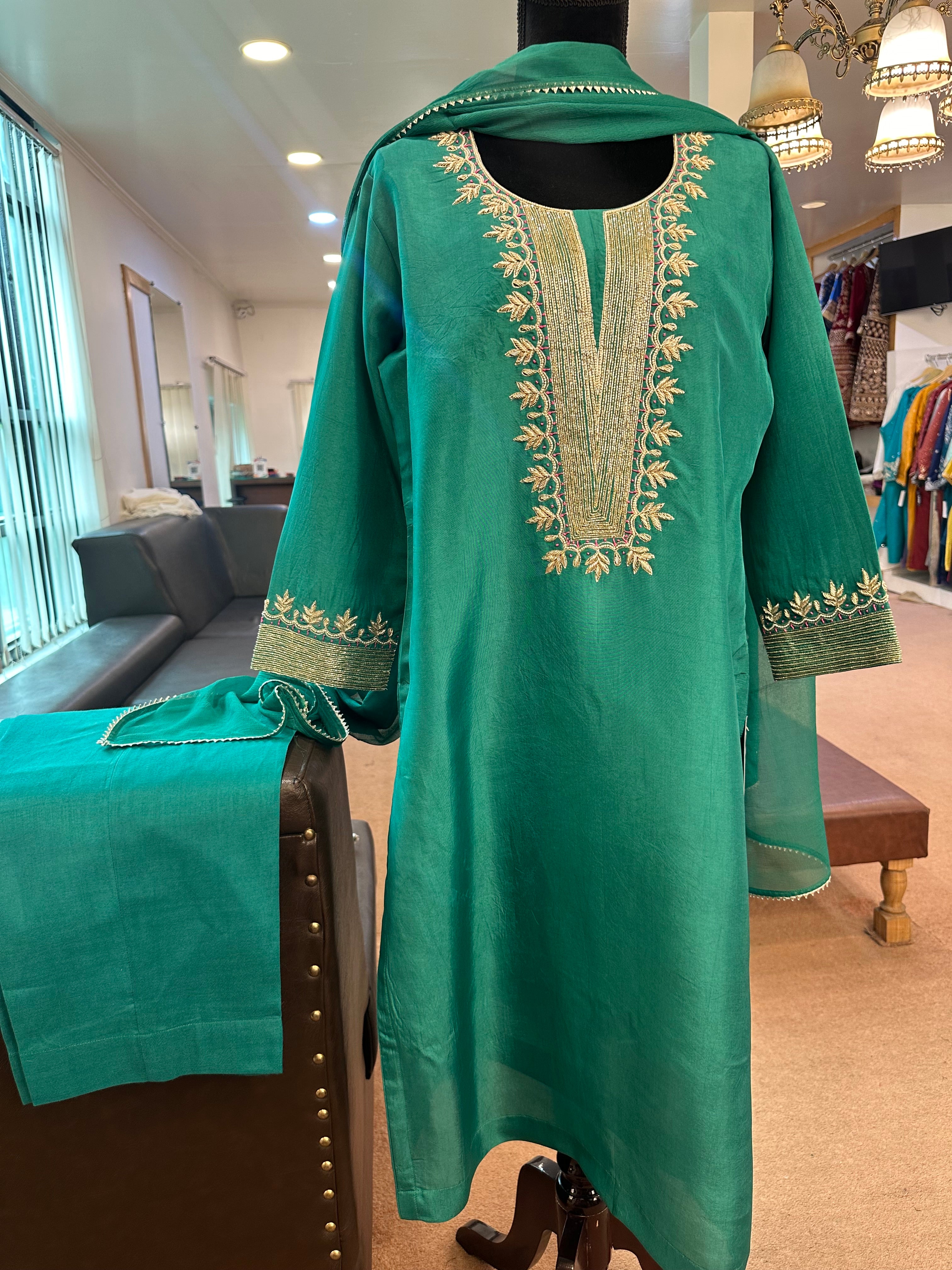 Handwork kurta set pbks817