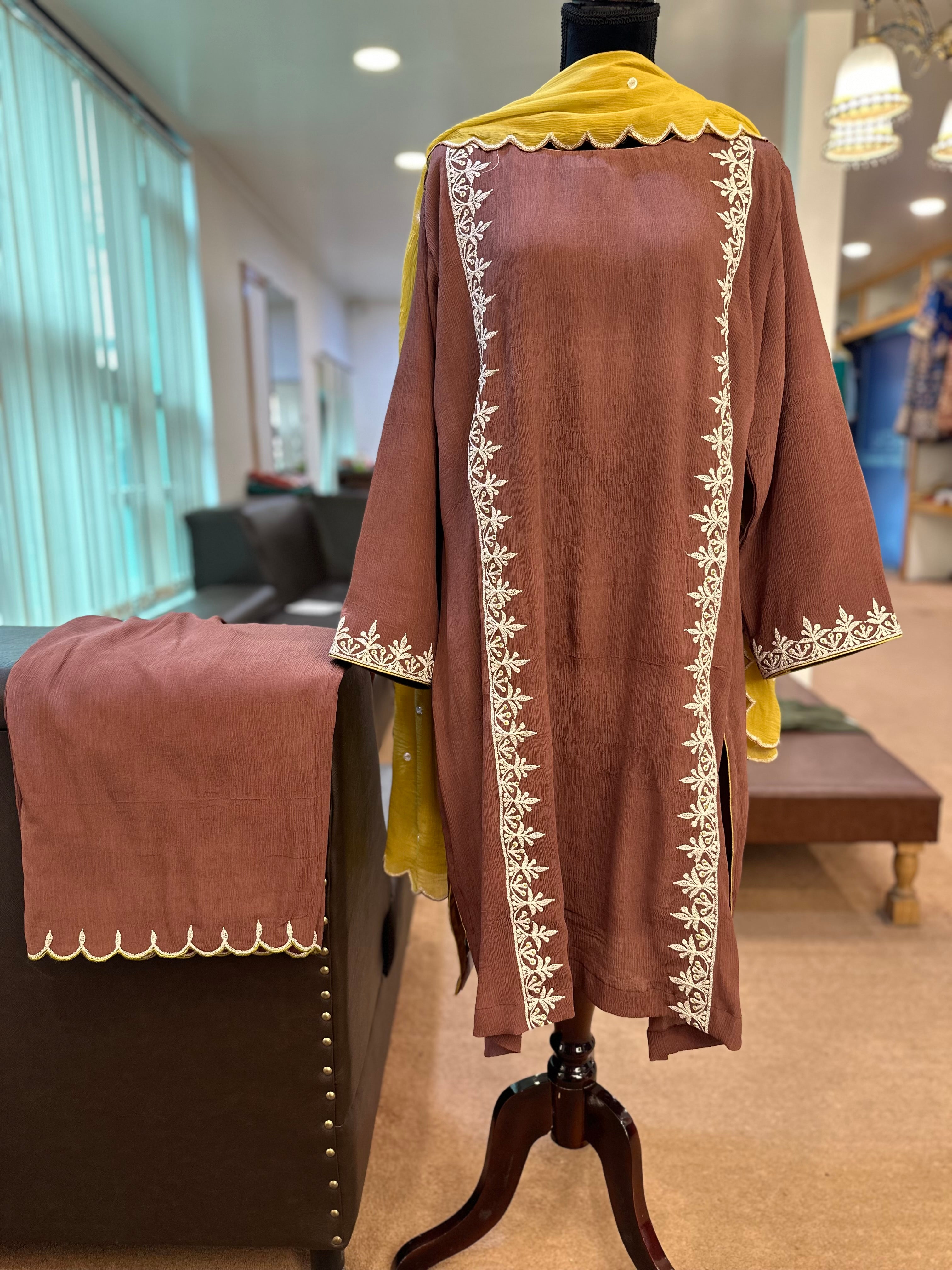 Pure chiffon tilla work suit mtks766