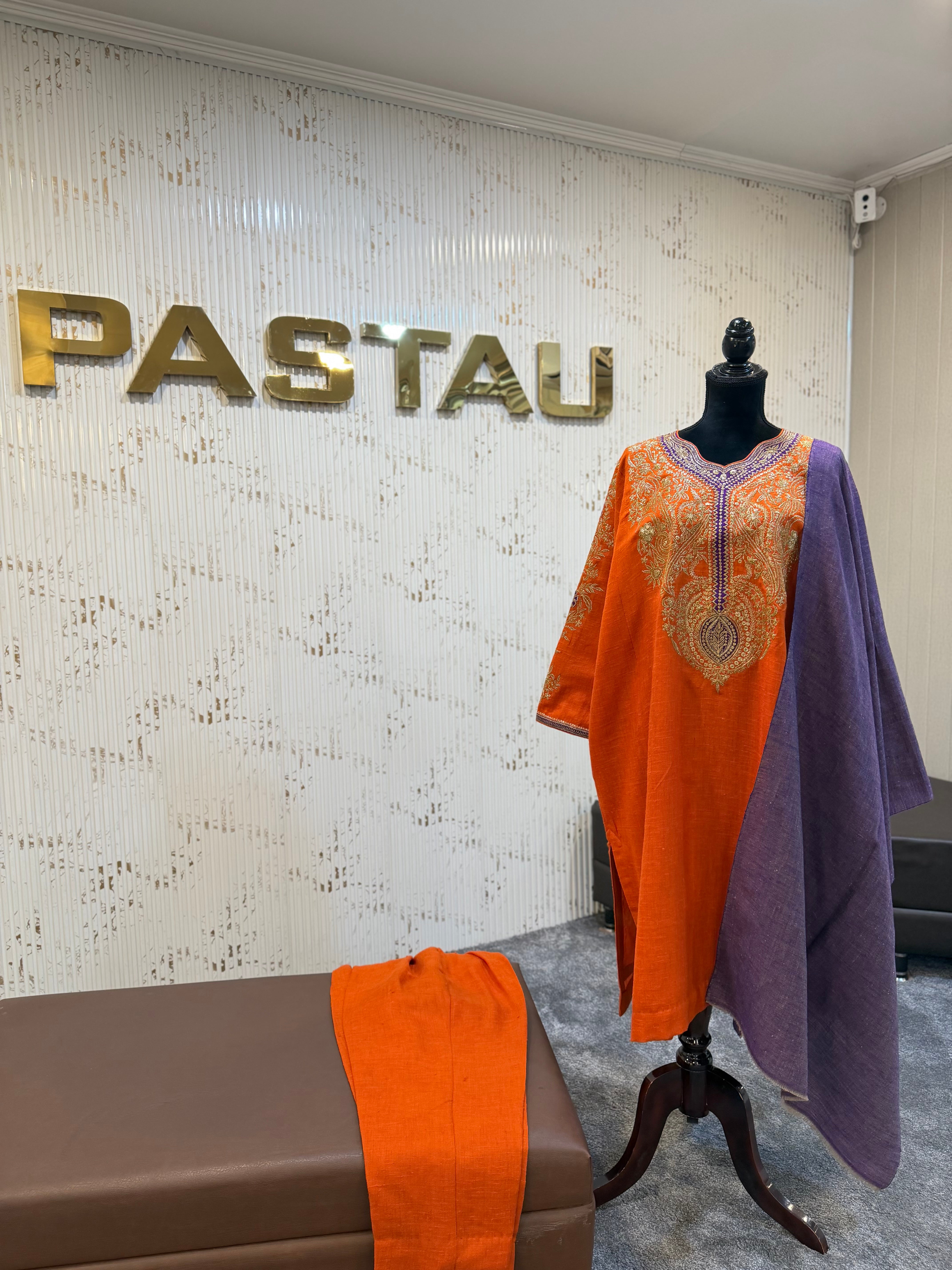 Purepashmina blend pheran set pwb530