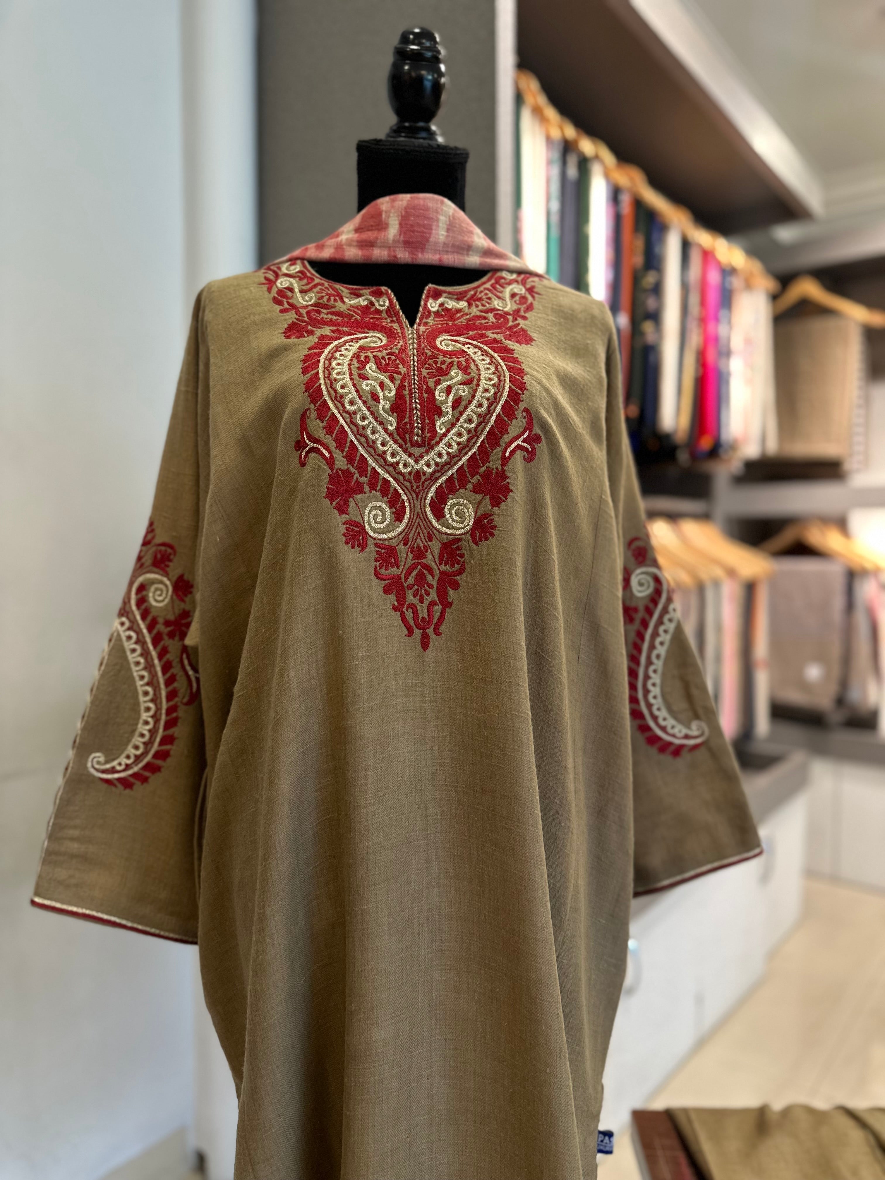 Purepashmina blend 2 piece pehran set pwb499