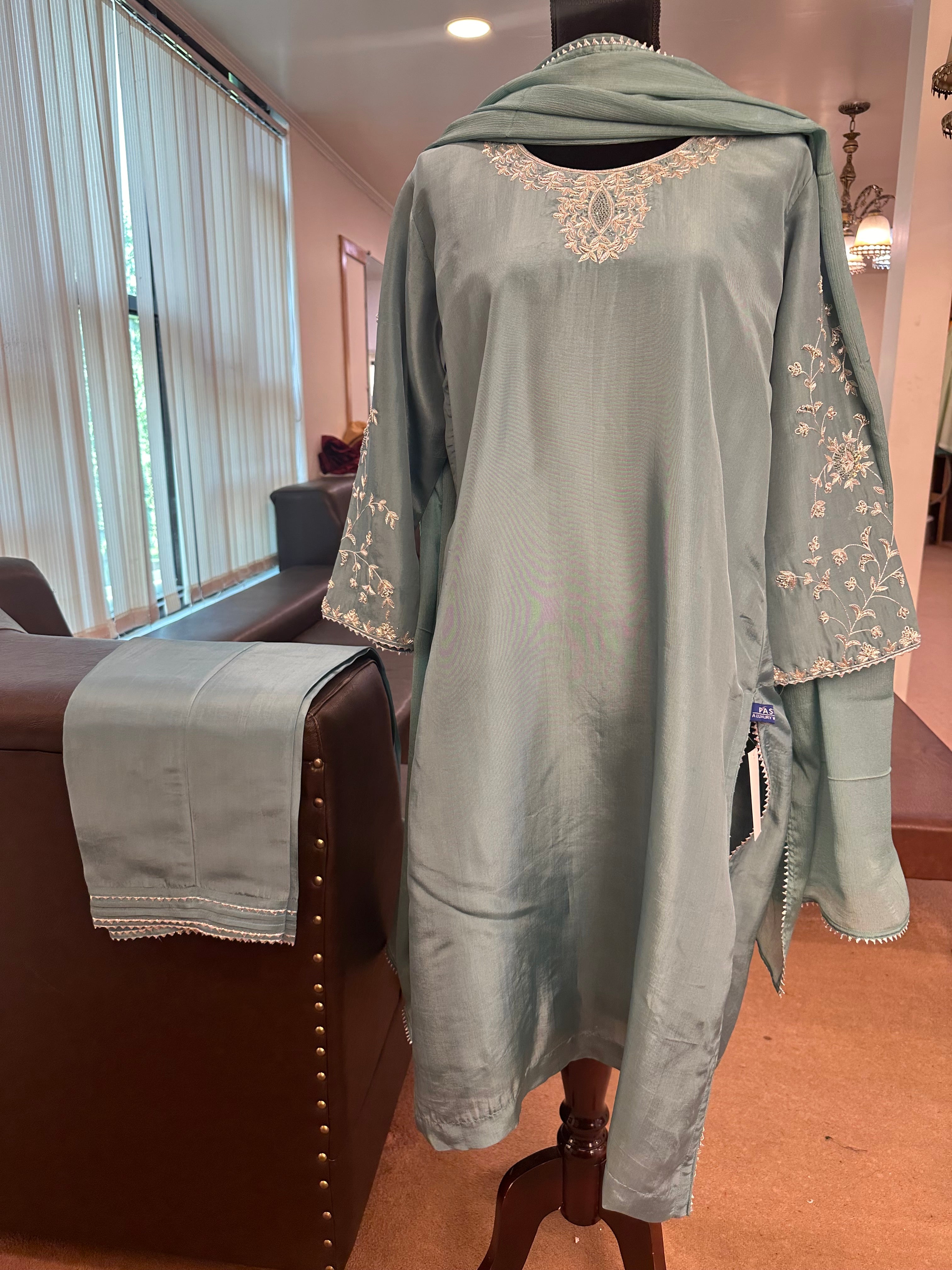 Handwork kurta set pbks812