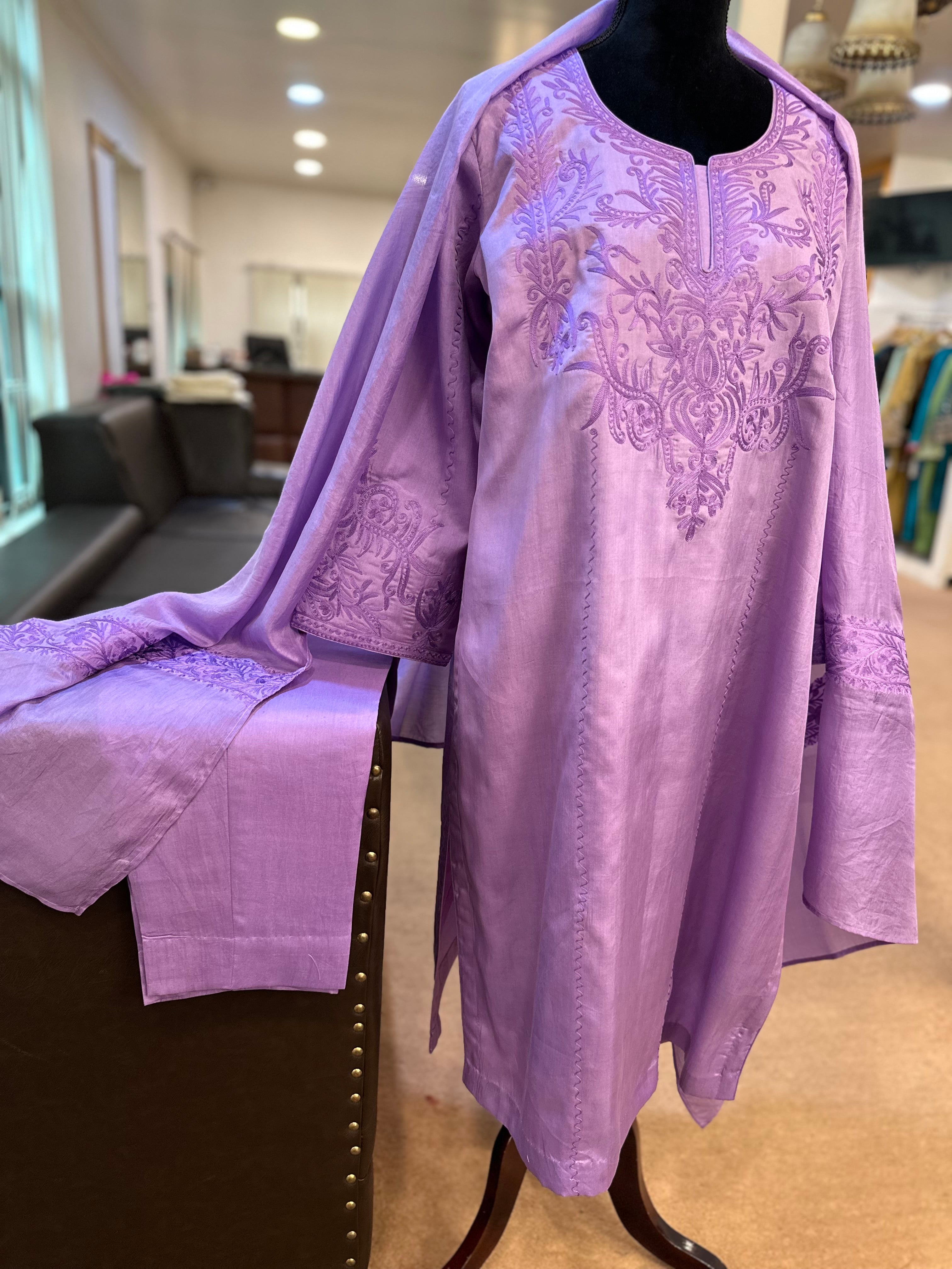 Puresilk 3 piece kurta set pbks112