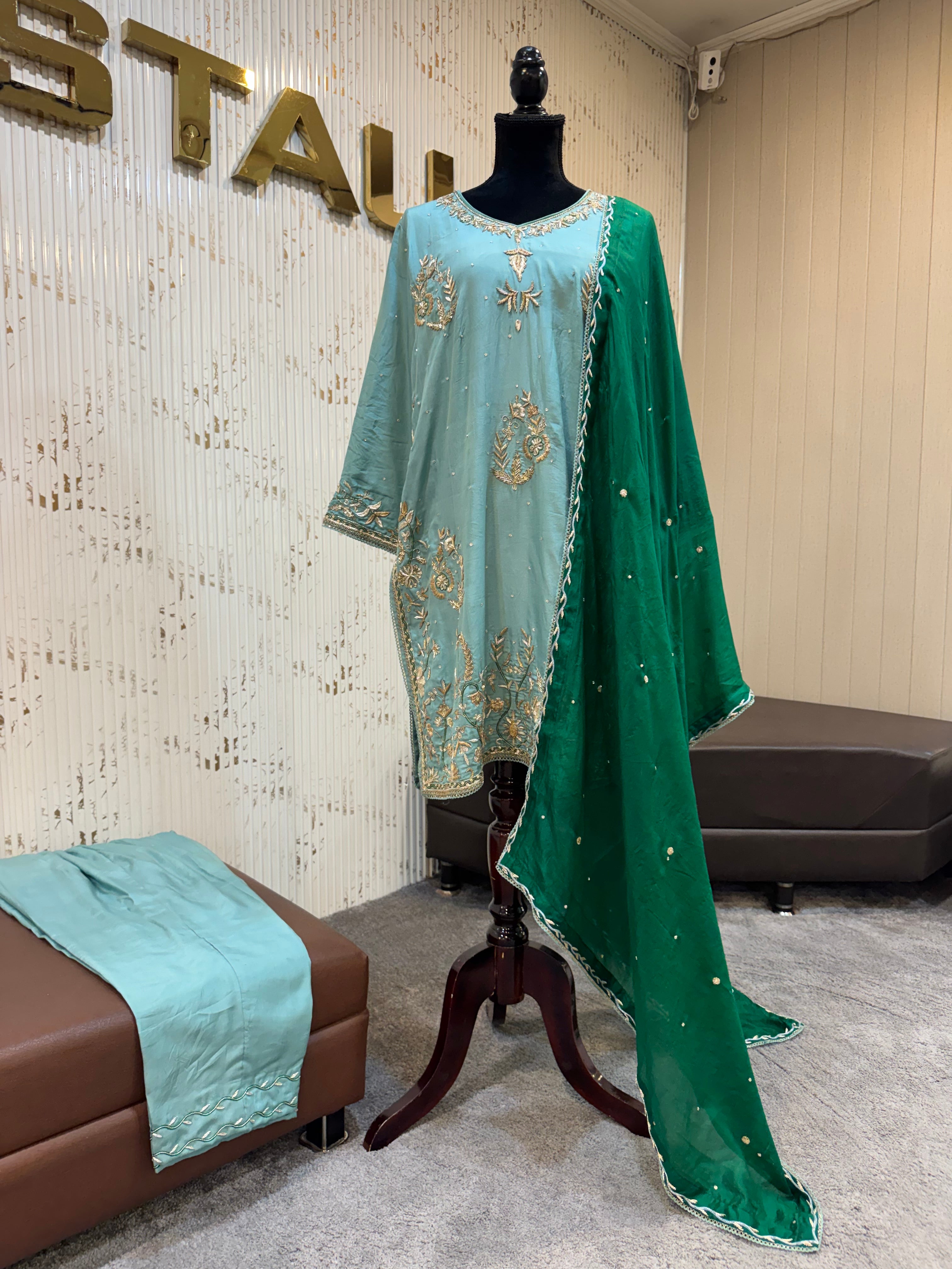 Puresilk handembroidered 3 pc