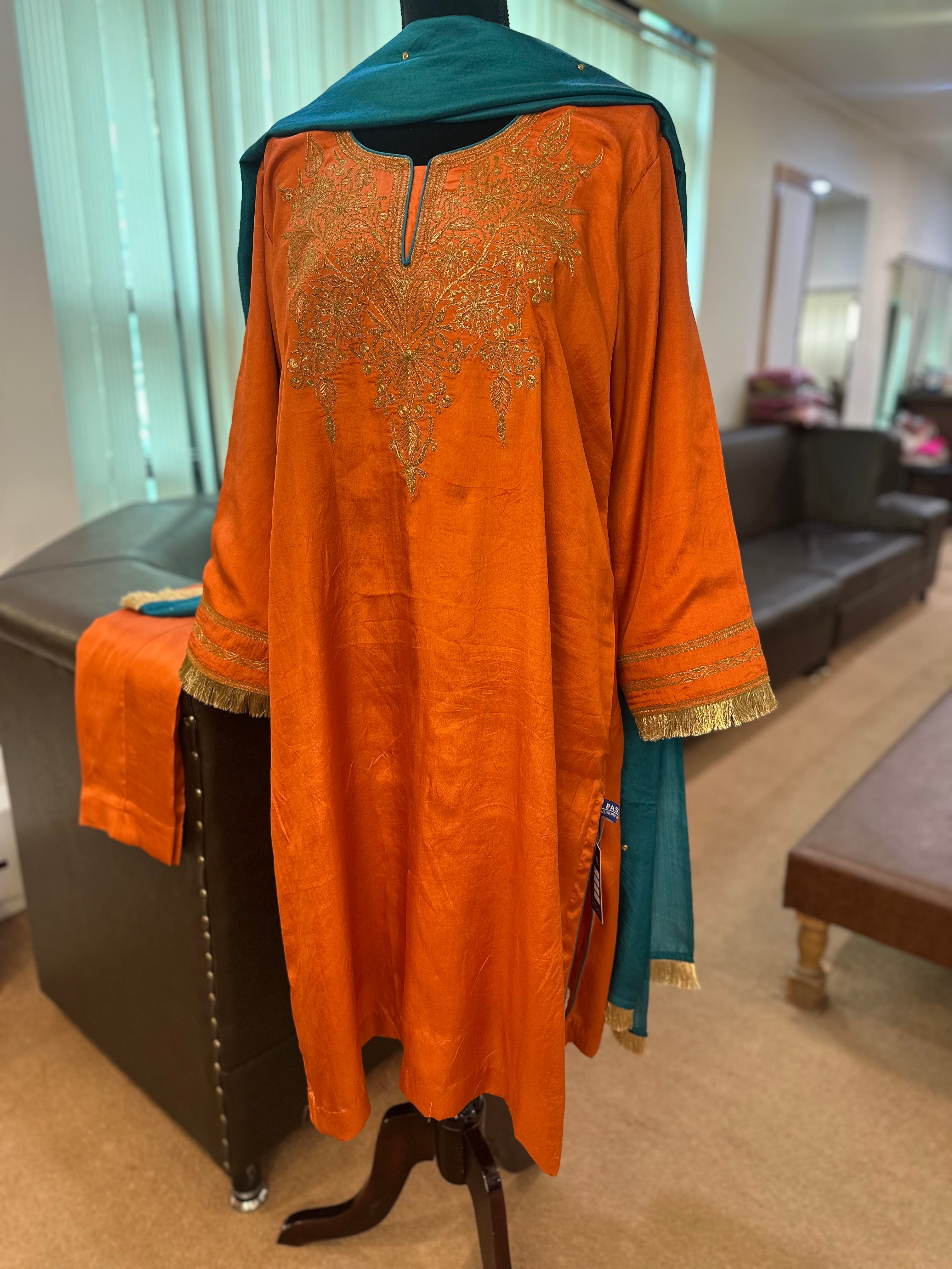 Puresilk 3 piece kurta set mtks828