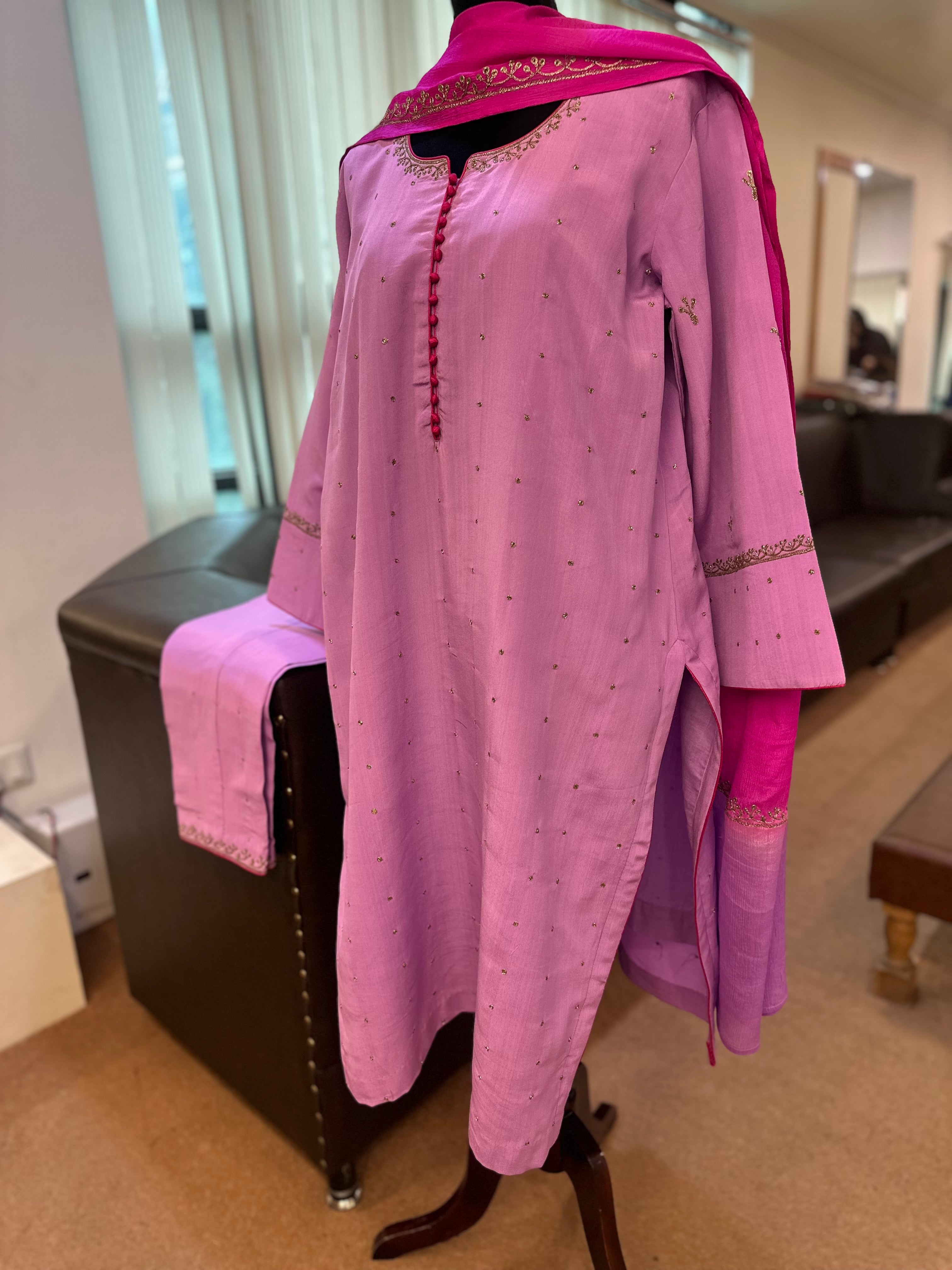 Purecrepe 3 piece kurta set mtks805