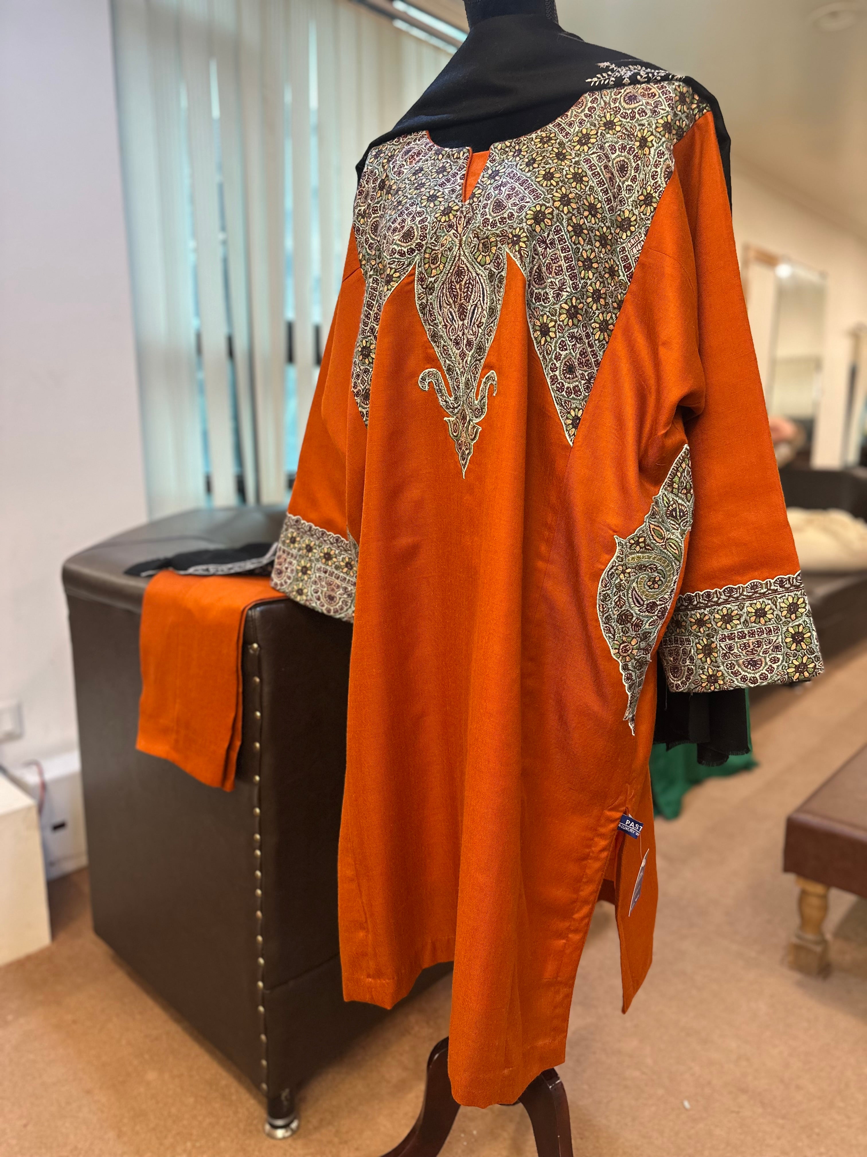 Purepashmina blend pheran set pwb410