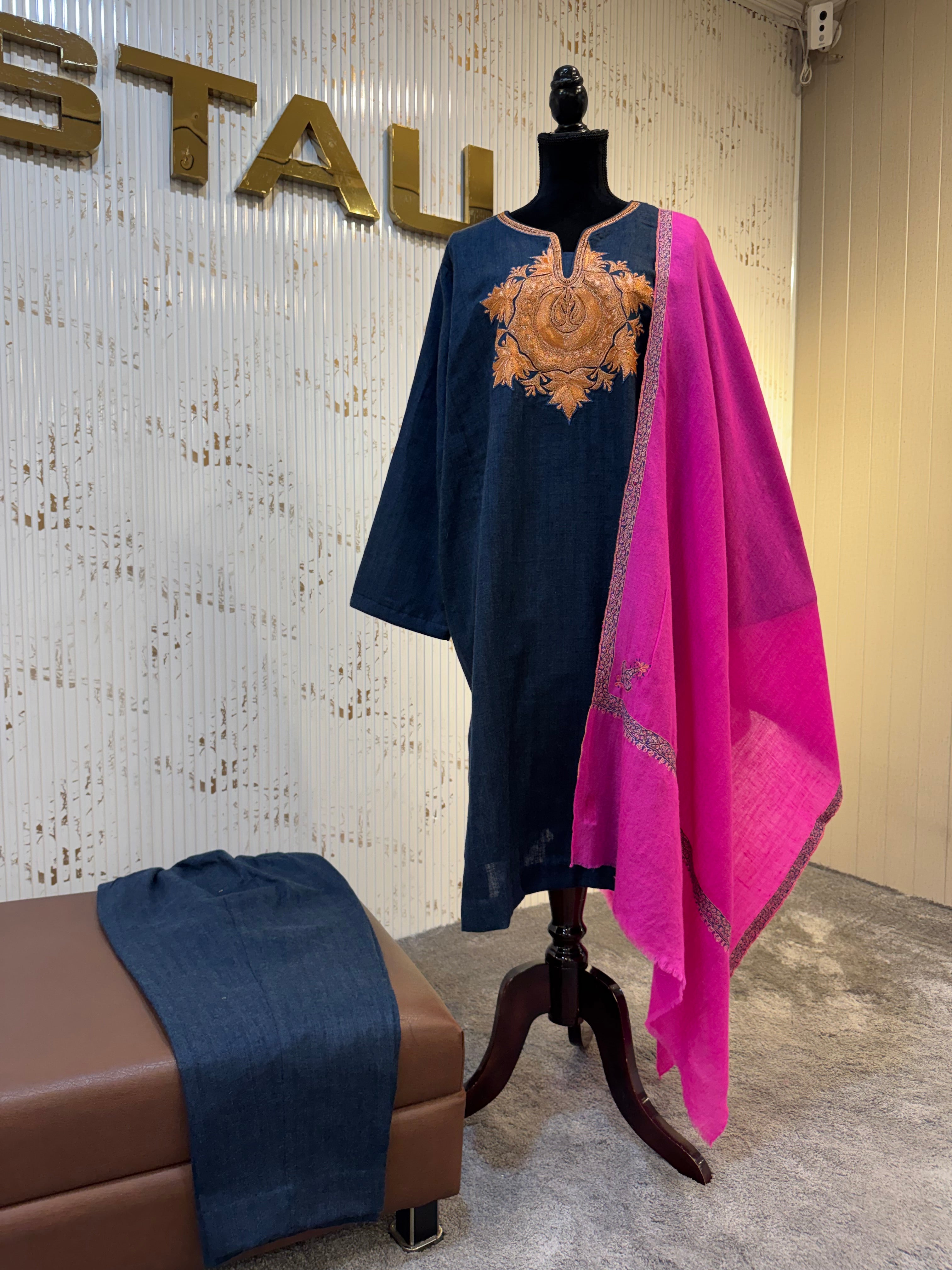 Deep Indigo Pashmina Blend 2pc Suit with Hand Tilla pwb565