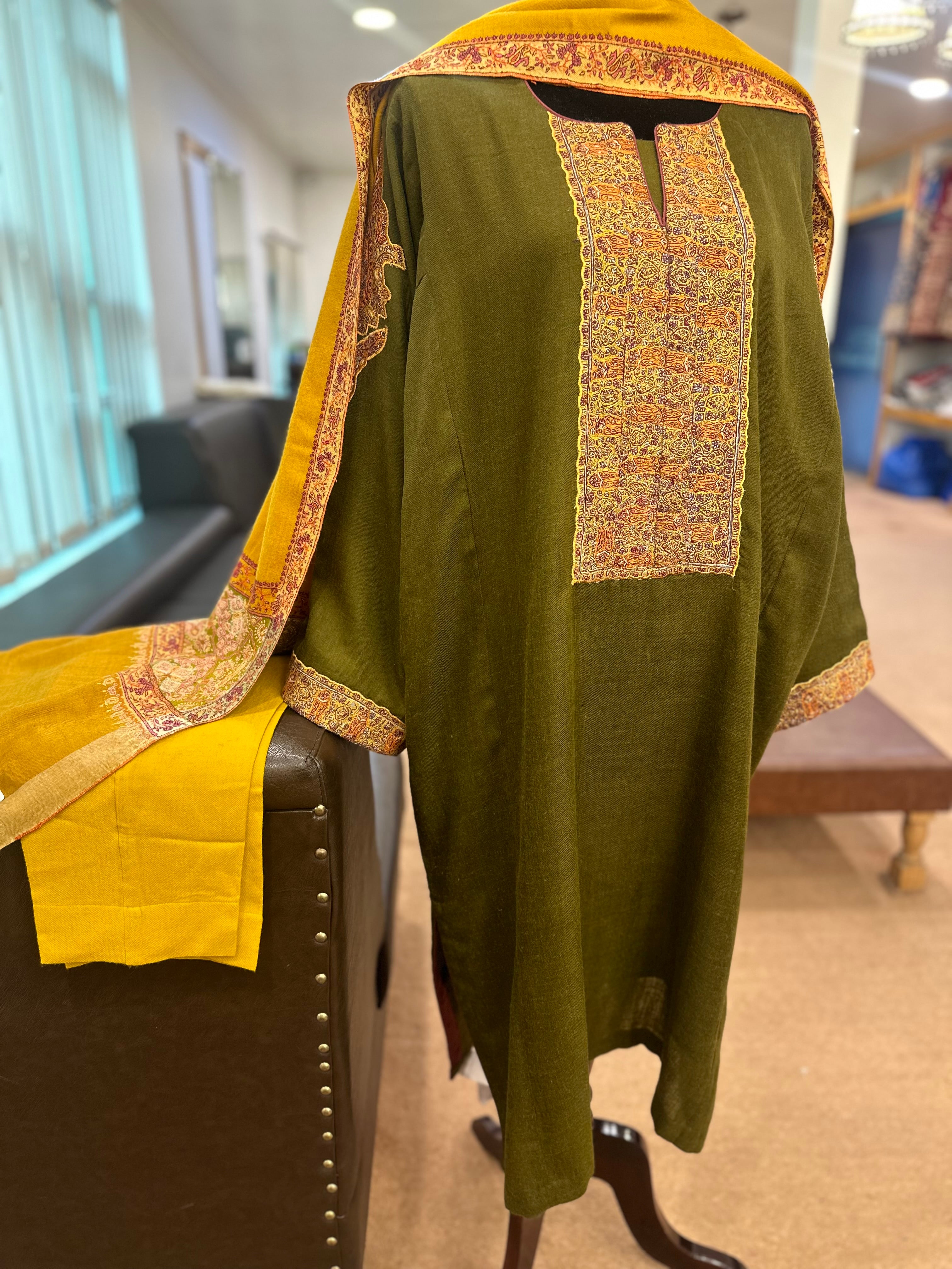 Purepashmina blend pheran set pwb370