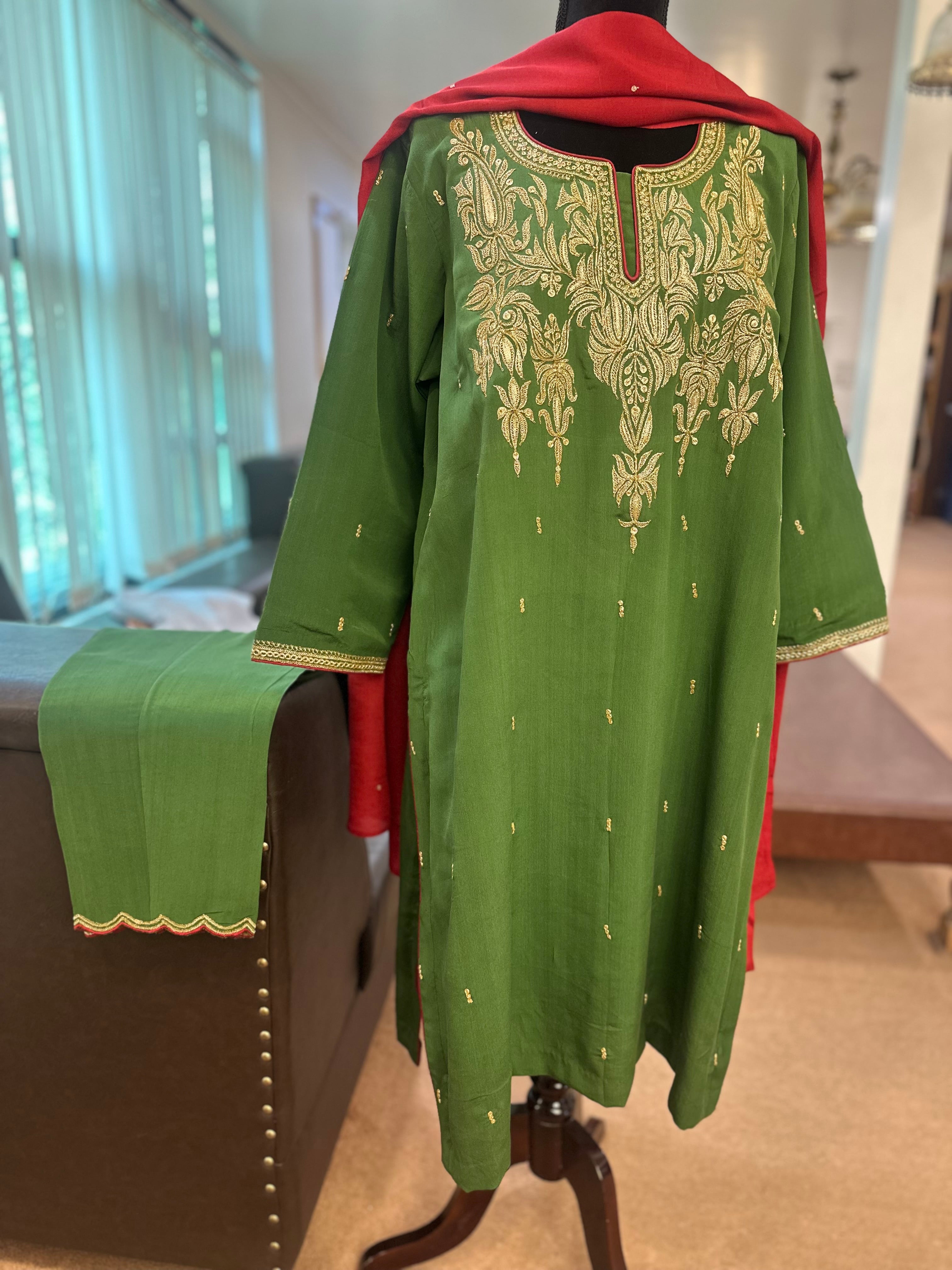 Purecrepe 3 piece kurta set mtks820