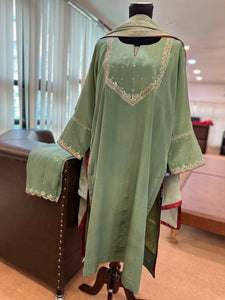 Purecrepe tillawork kurta set mtks786