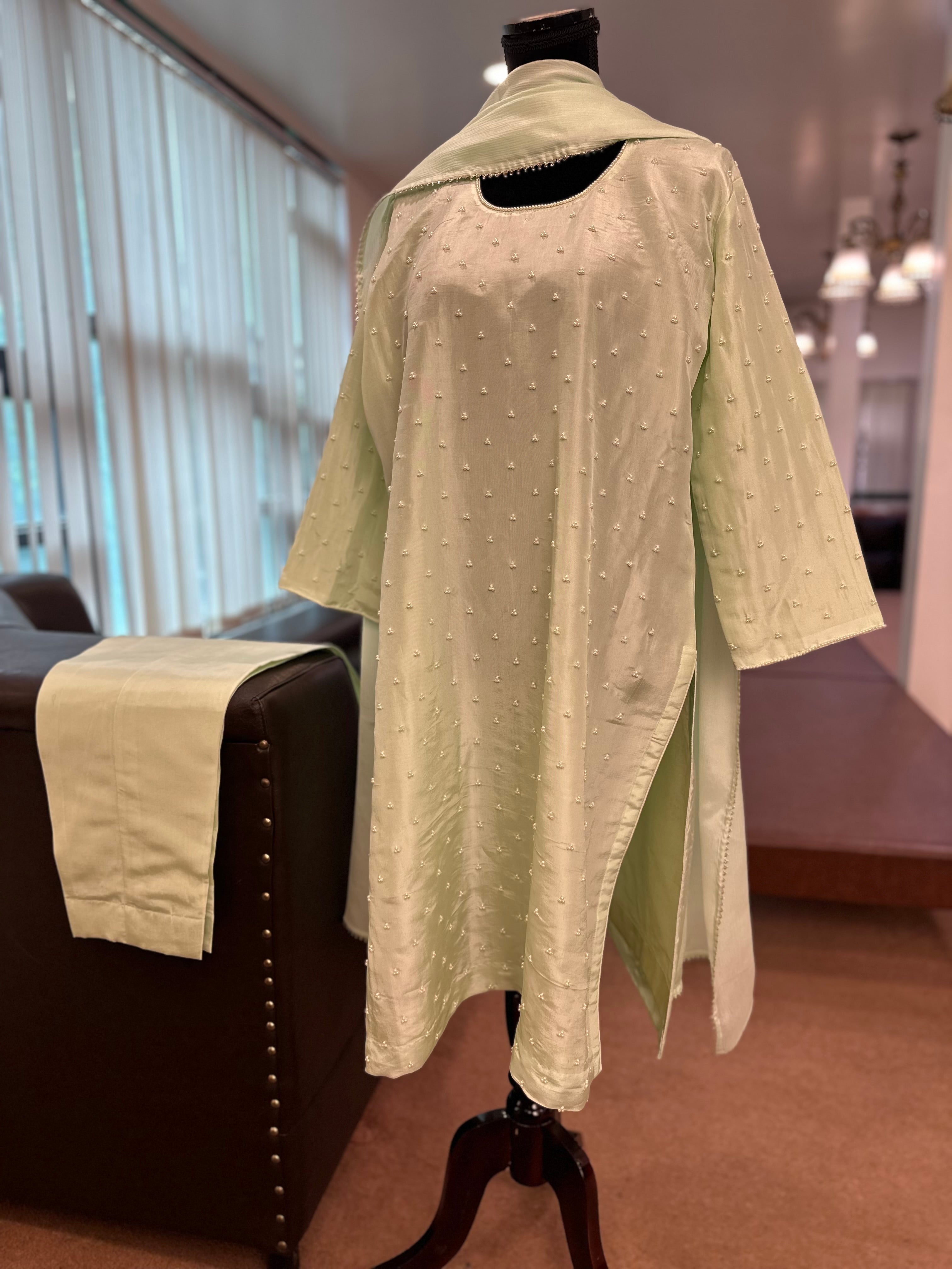 Pearlwork kurta set 3pc stitched pbks805