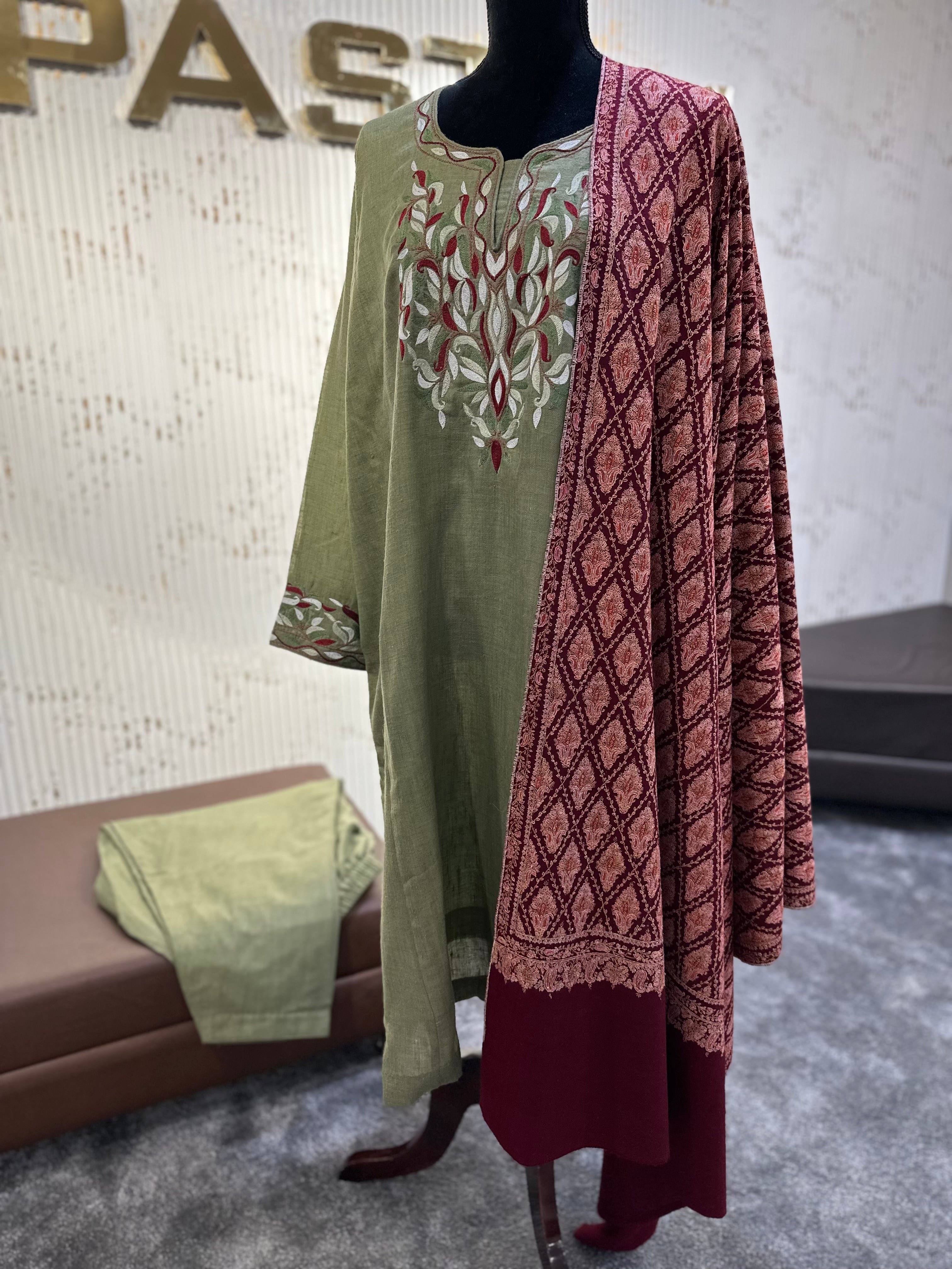 Purepashmina blend pheran set pwb515