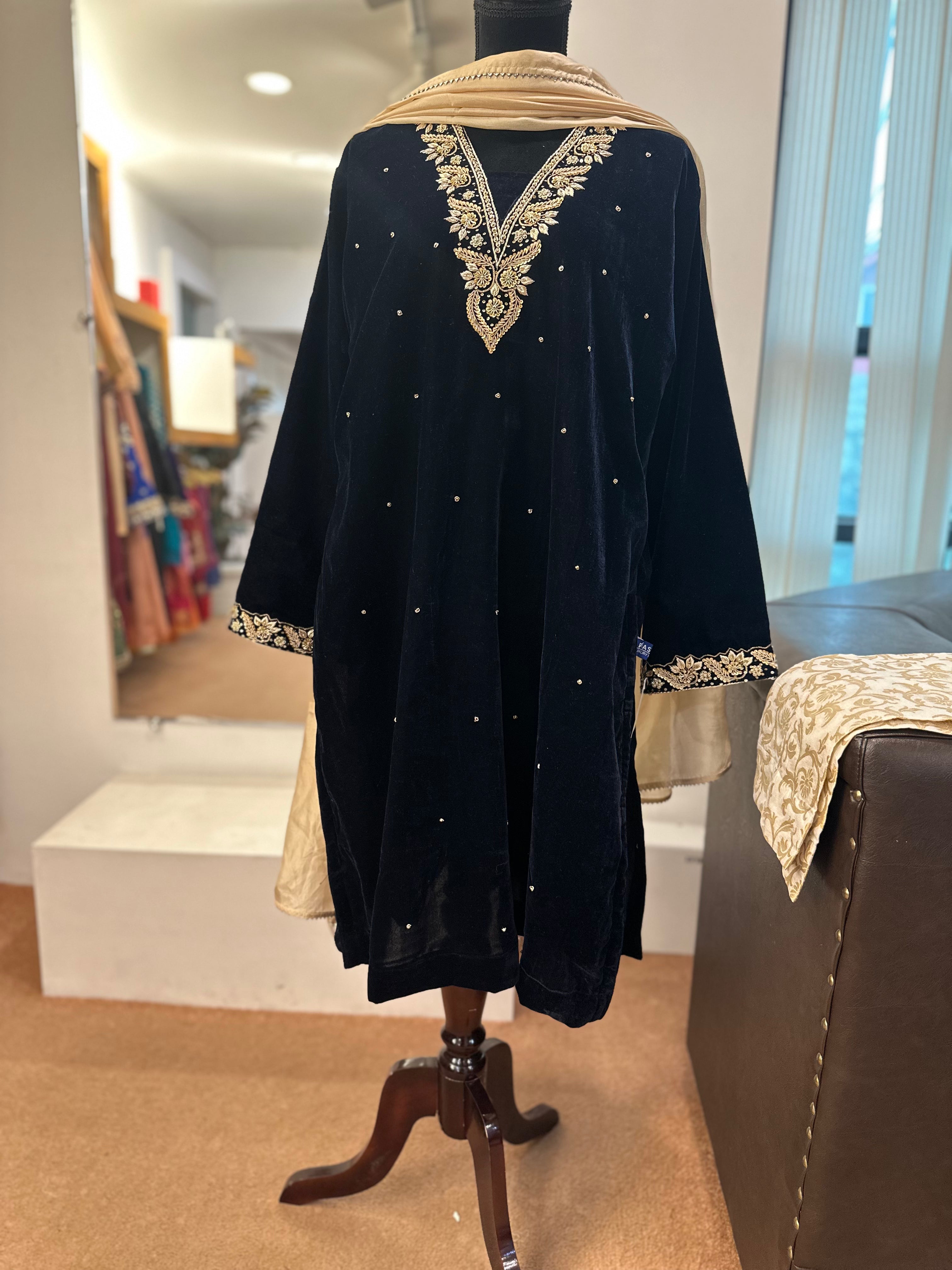 Blue velvet Handembroidered dress pbks769