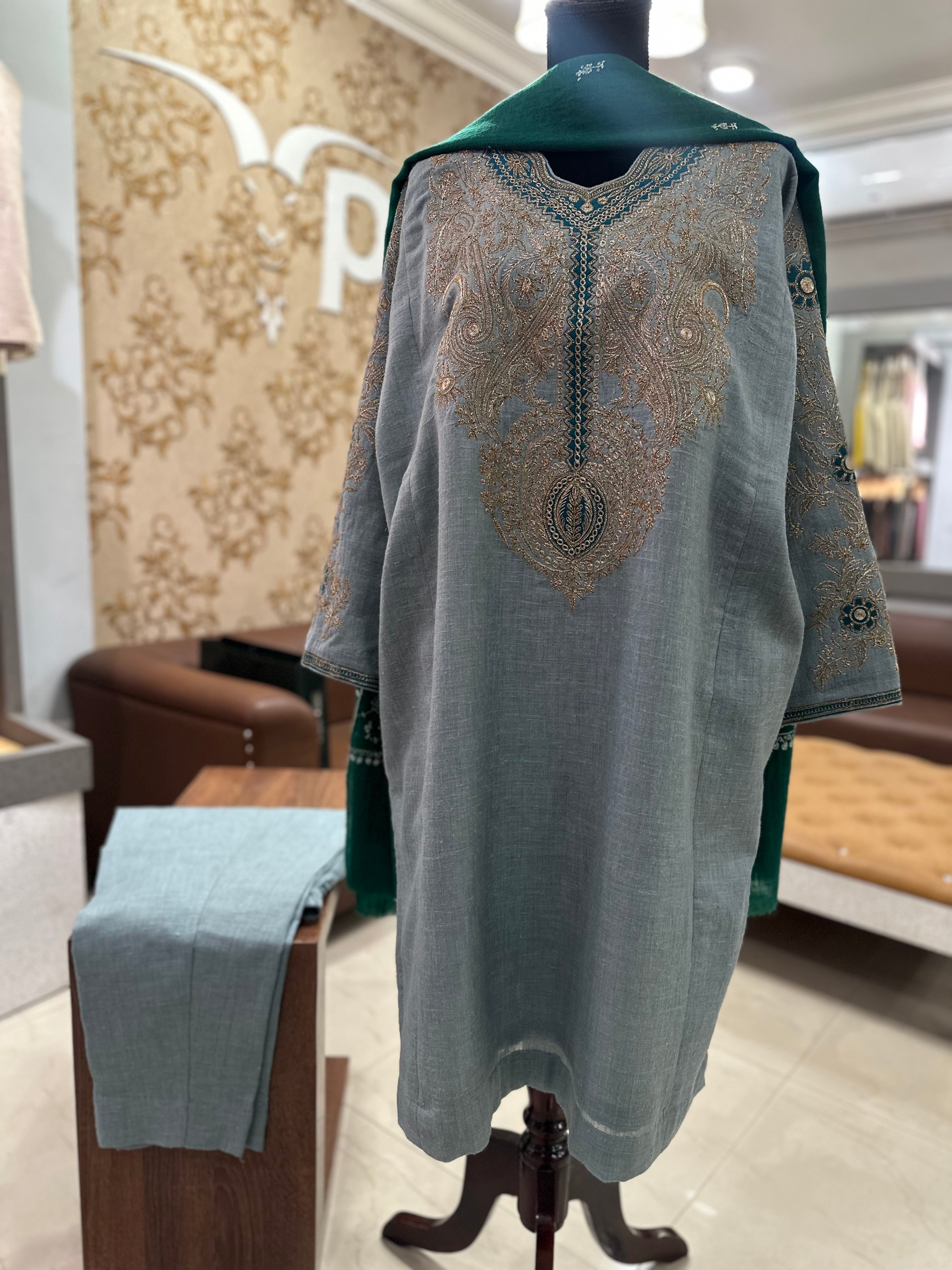 Purepashmina blend pheran set pwb500