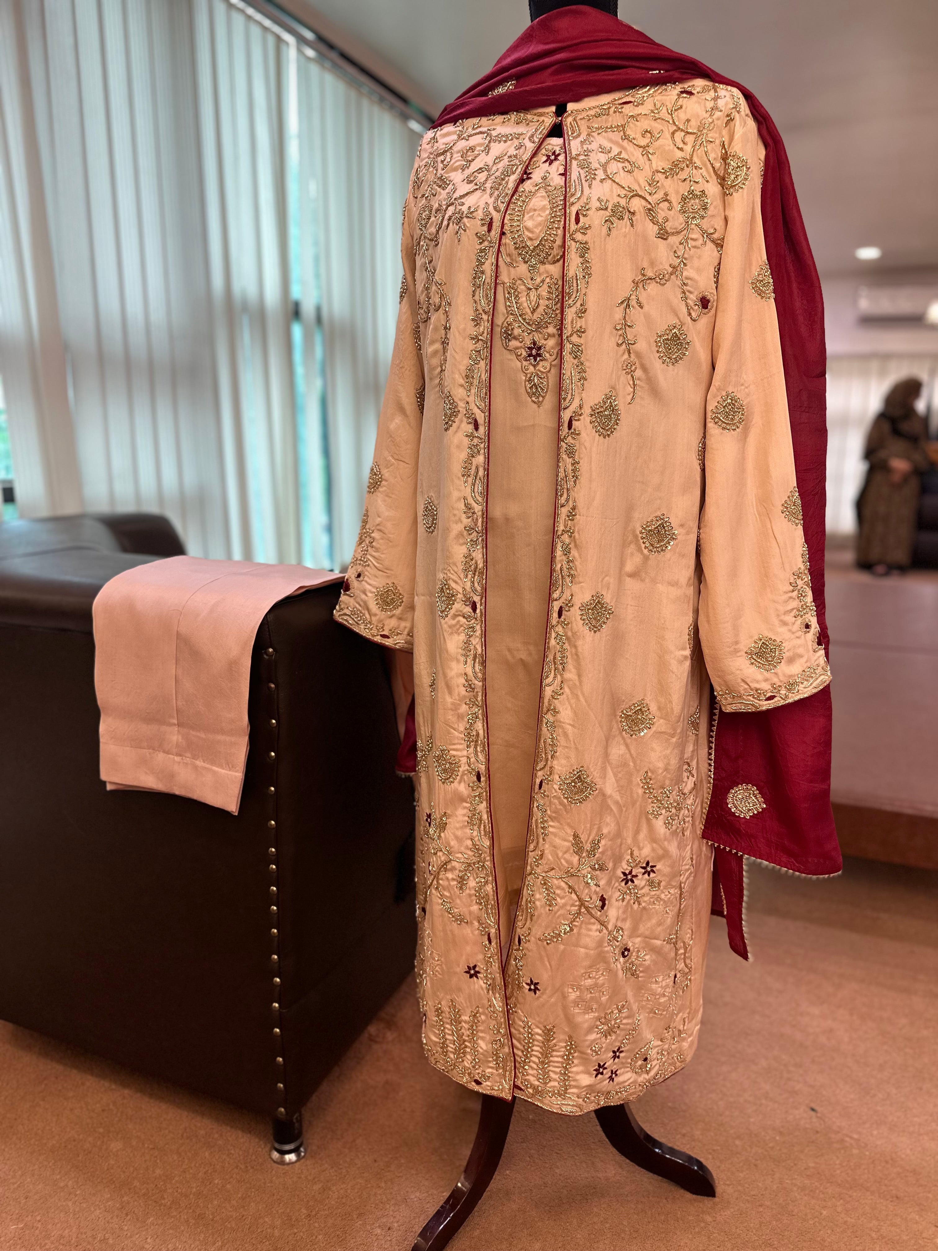 Handembroidered jacket set