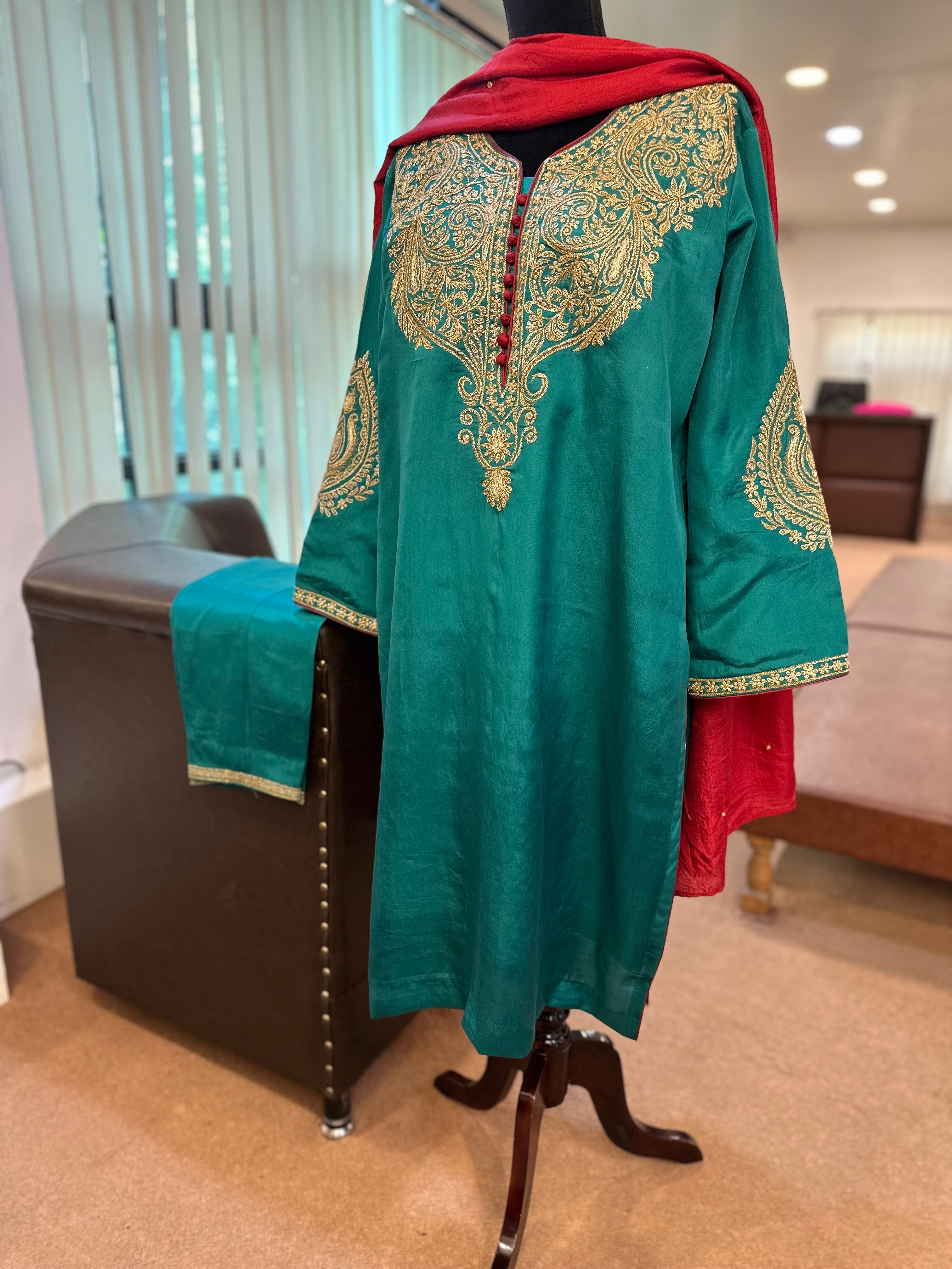 Puresilk Tillawork suit mtks833