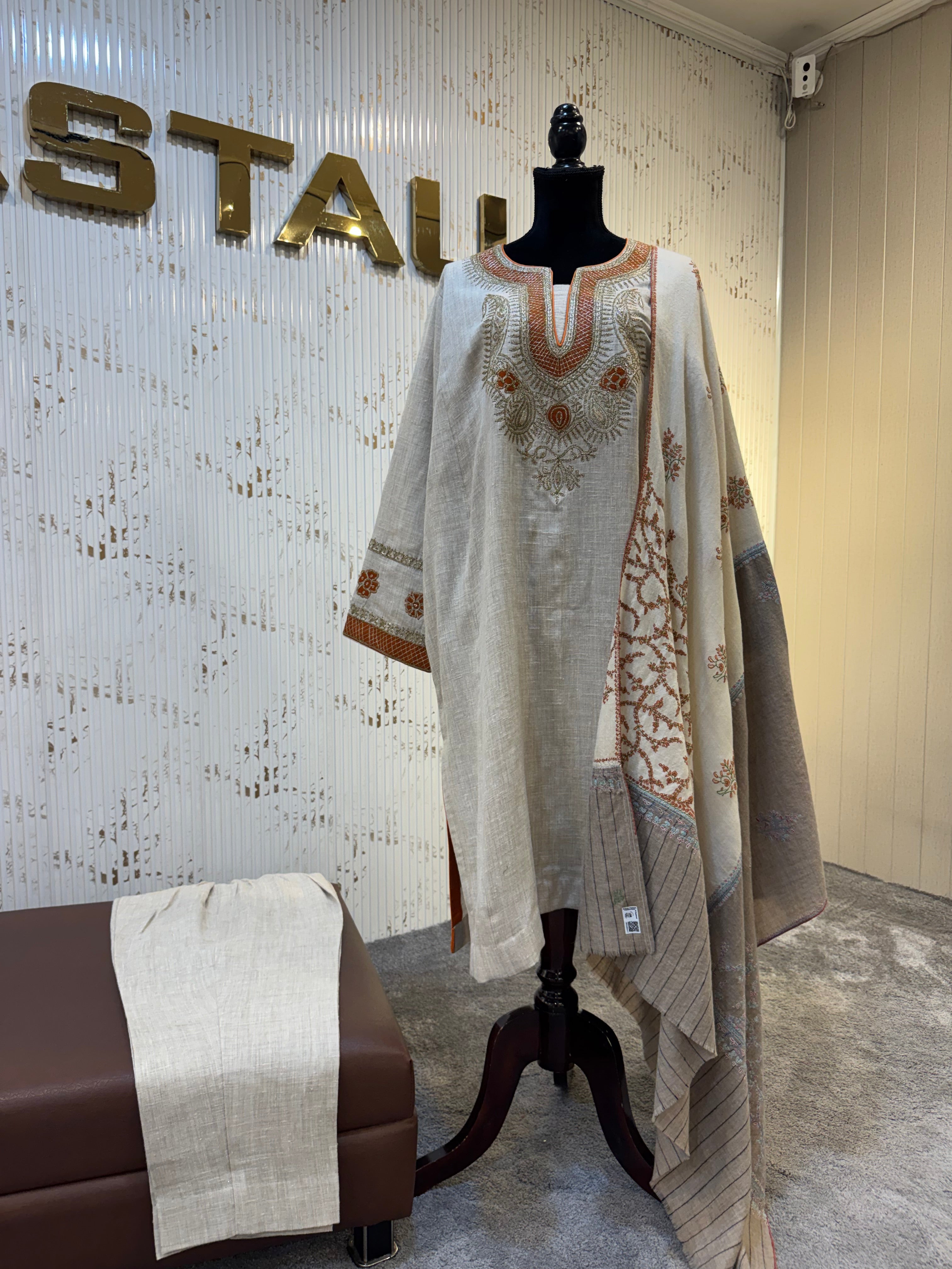 Purepashmina blend pheran set pwb587