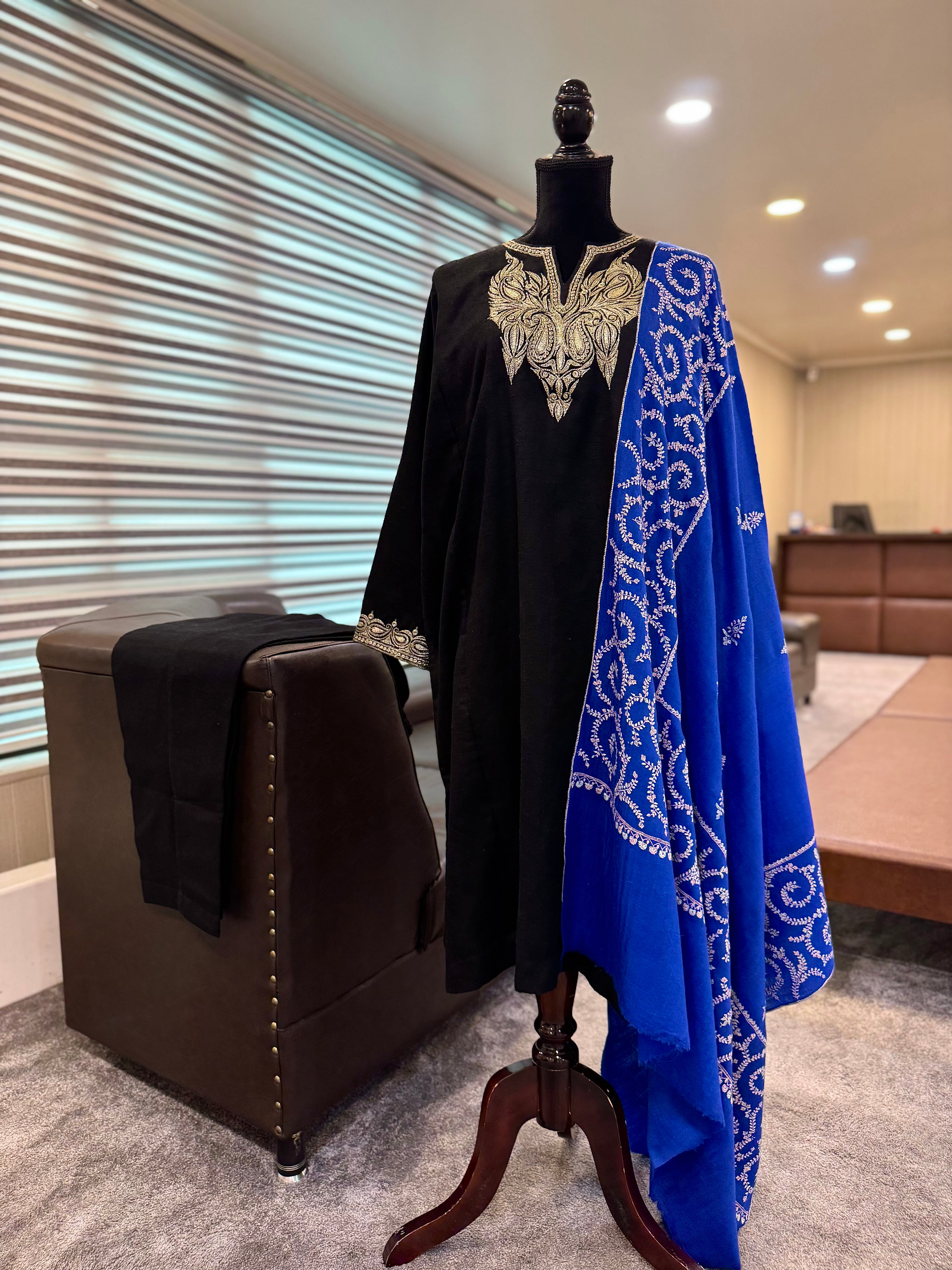 Purepashmina blend 2 piece pheran set