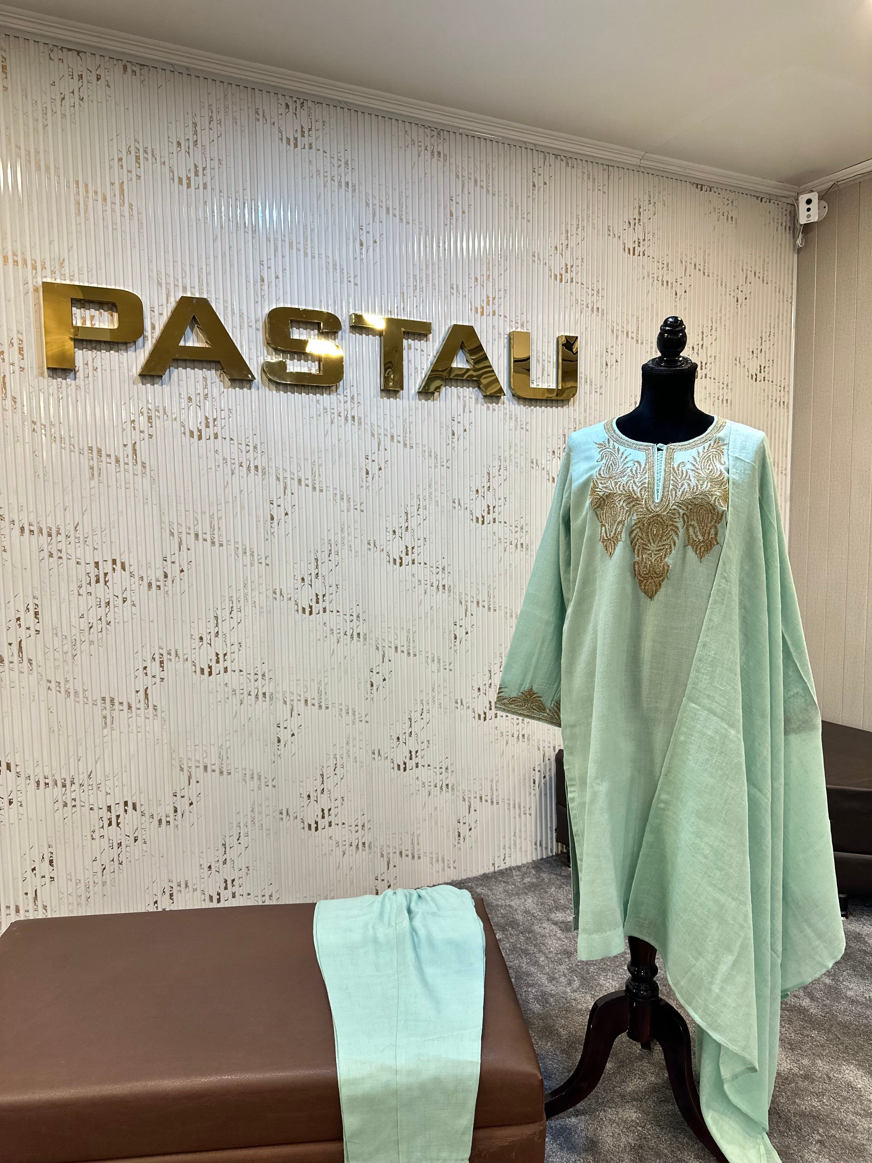 Purepashmina blend 3 pc pheran set