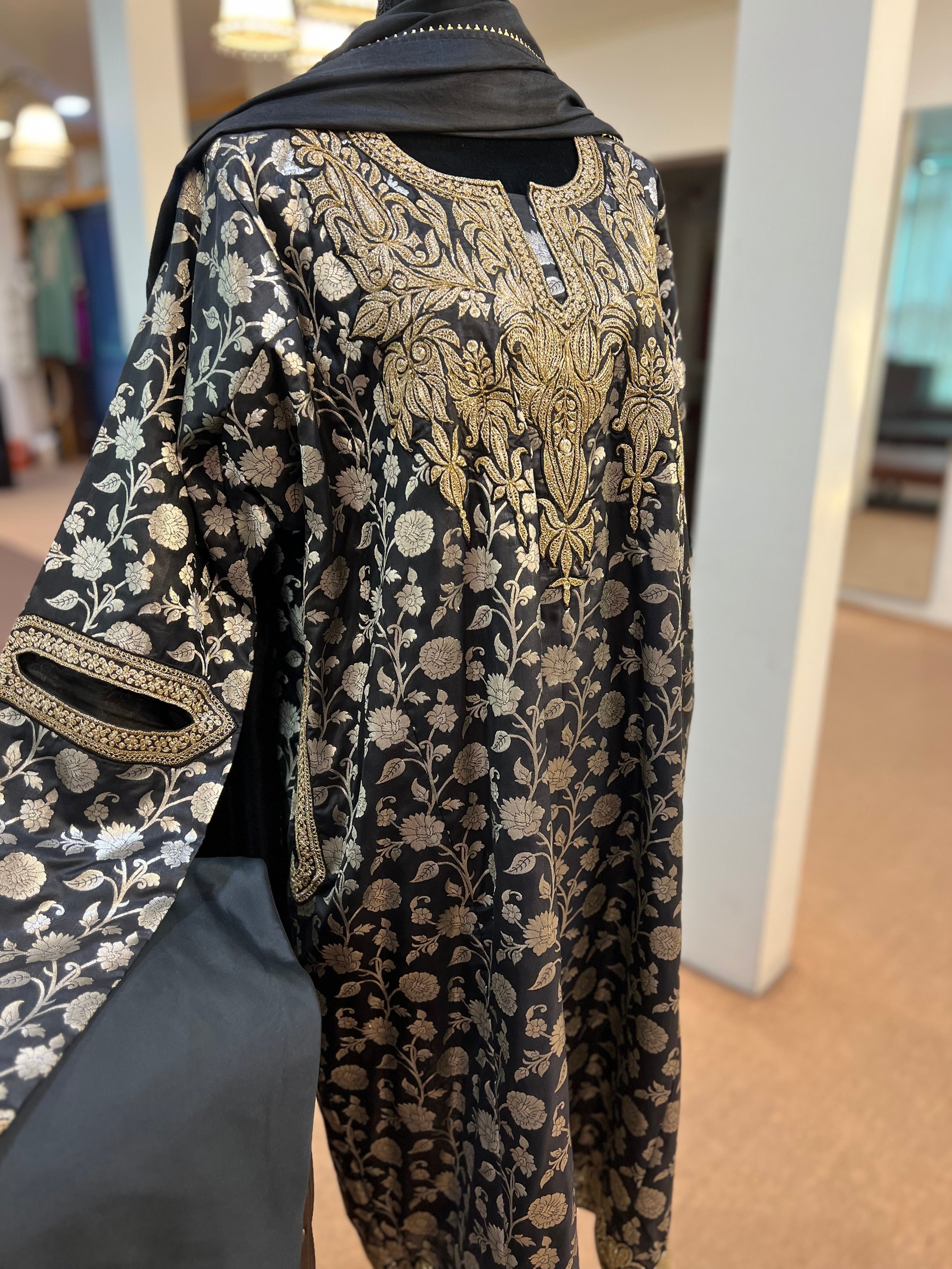 Kashmiri tilla qorab pheran set