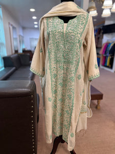 Handwork chikankari kurta and duppata pbks802