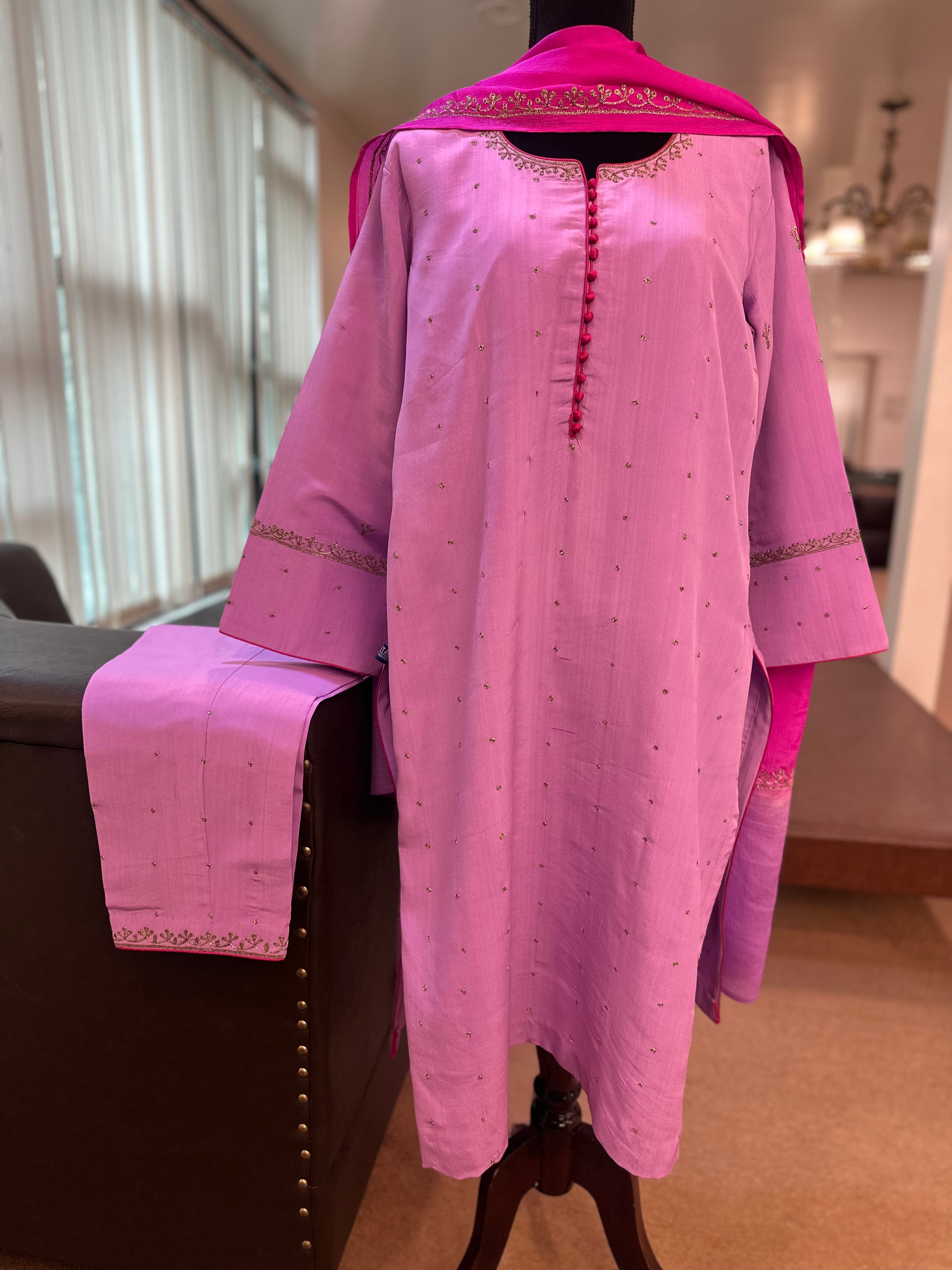 Purecrepe 3 piece kurta set mtks805