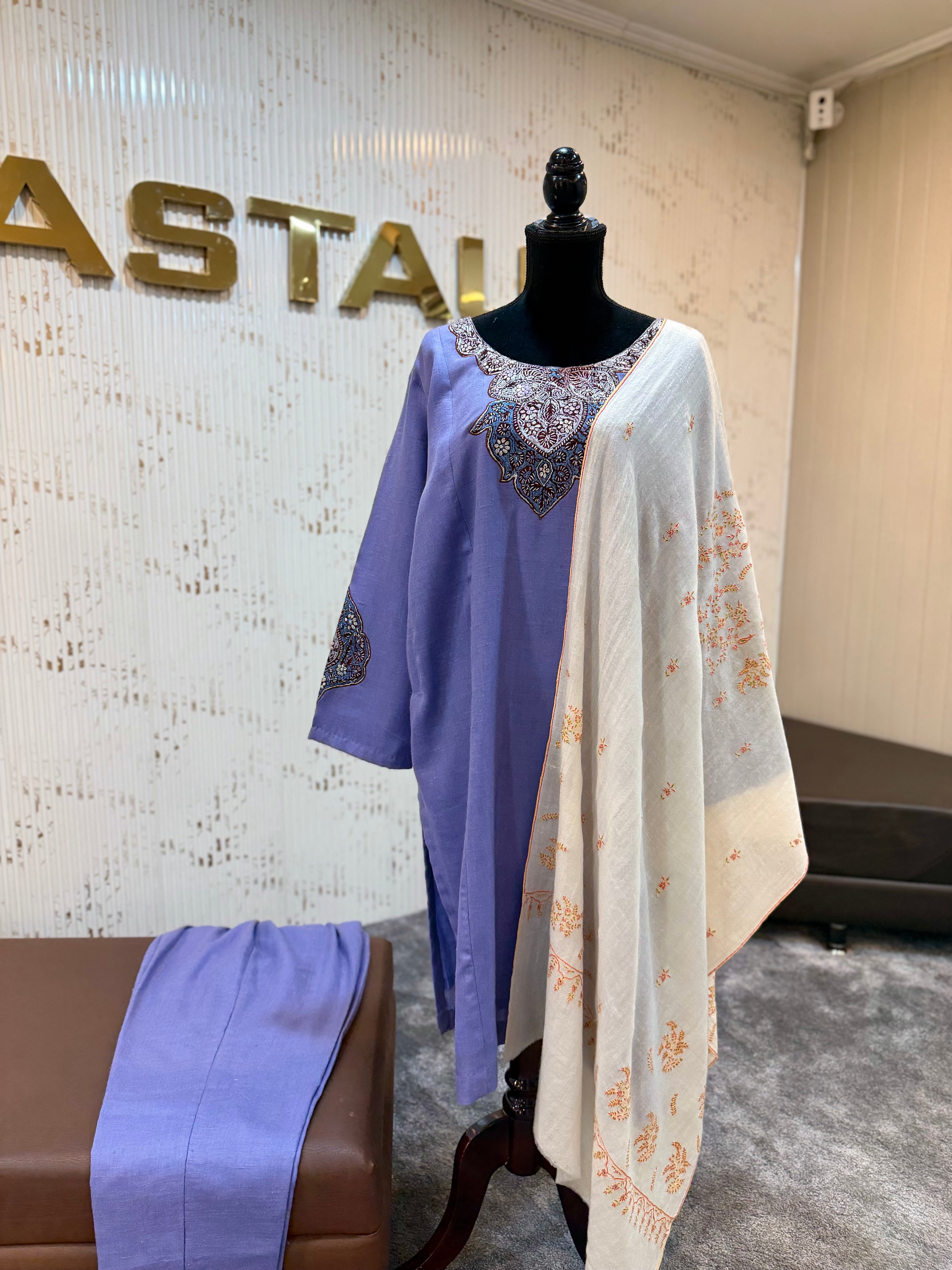 Purepashmina blend 2 pc kurta set pwb553