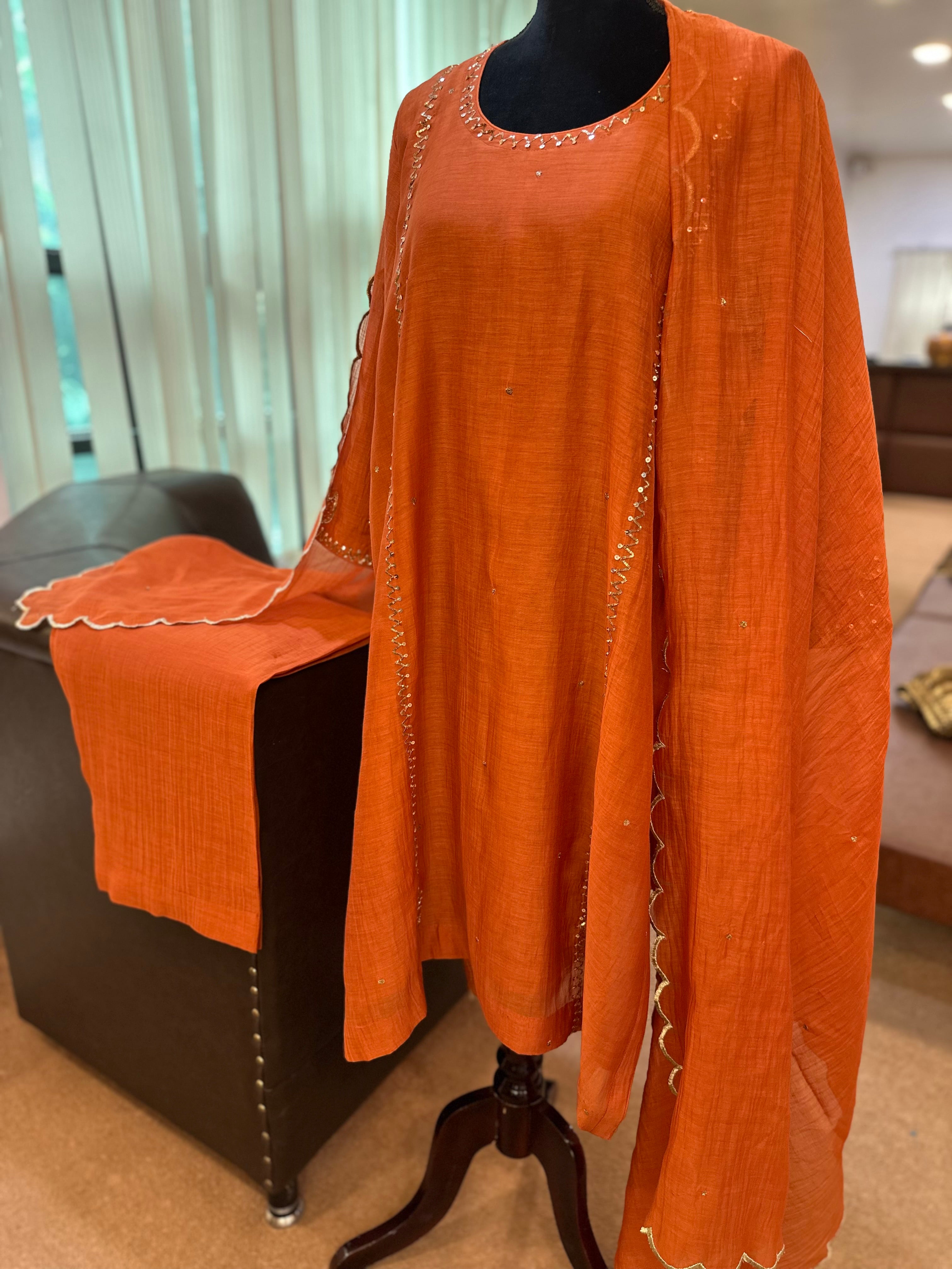 Mul chanderi 3 piece handwork suit