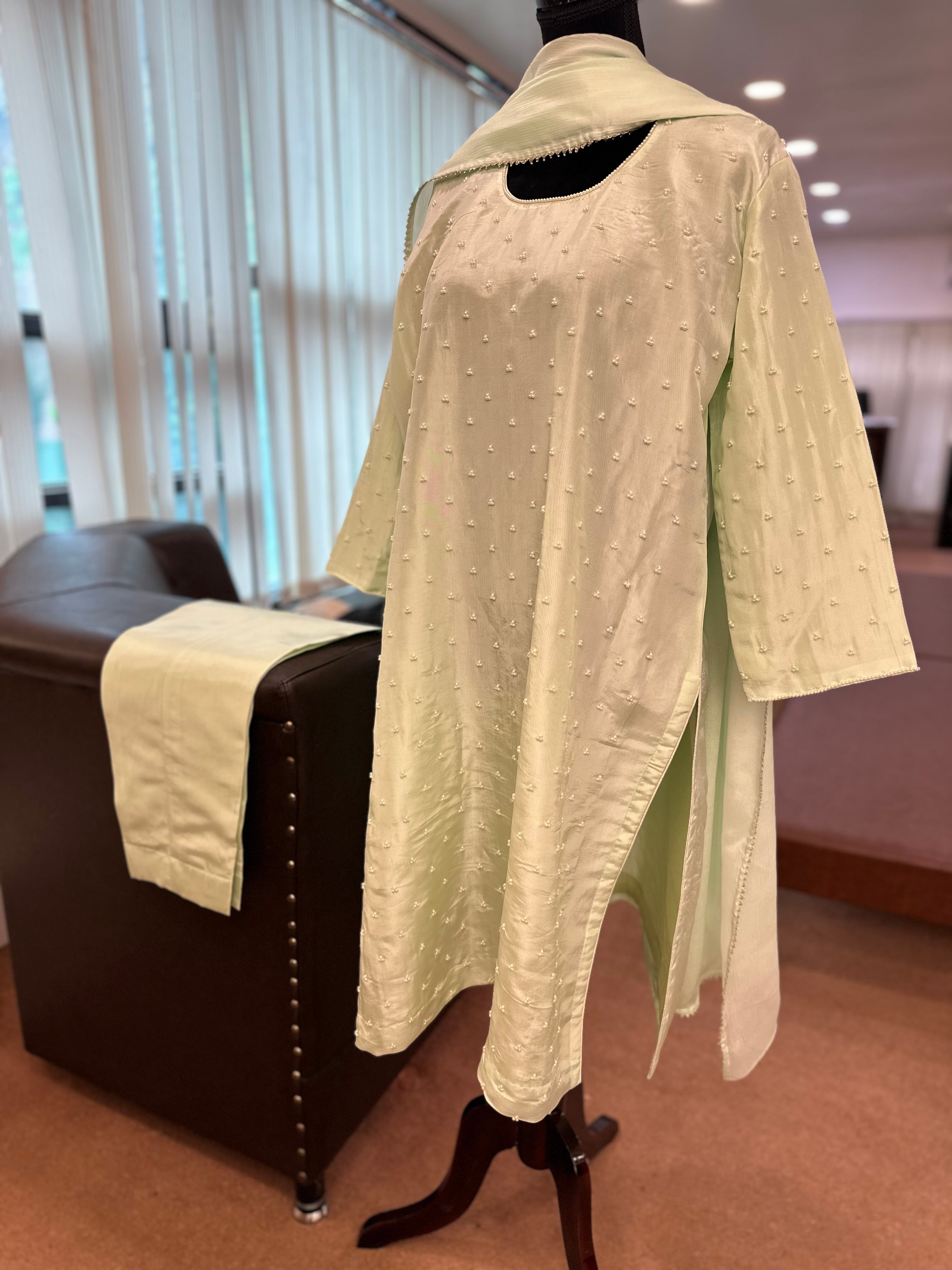 Pearlwork kurta set 3pc stitched pbks805