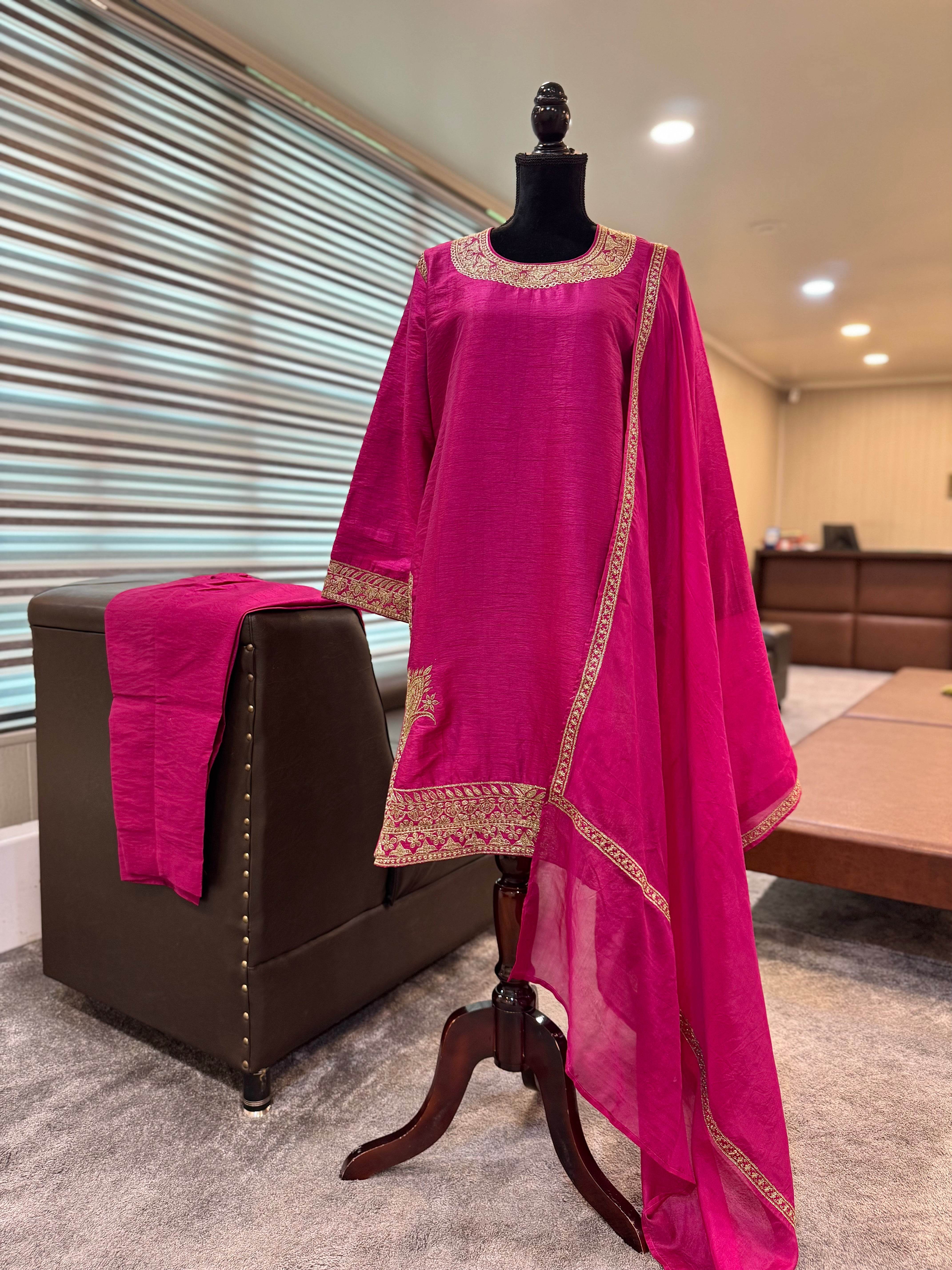 Wine shade Tillawork kurta set