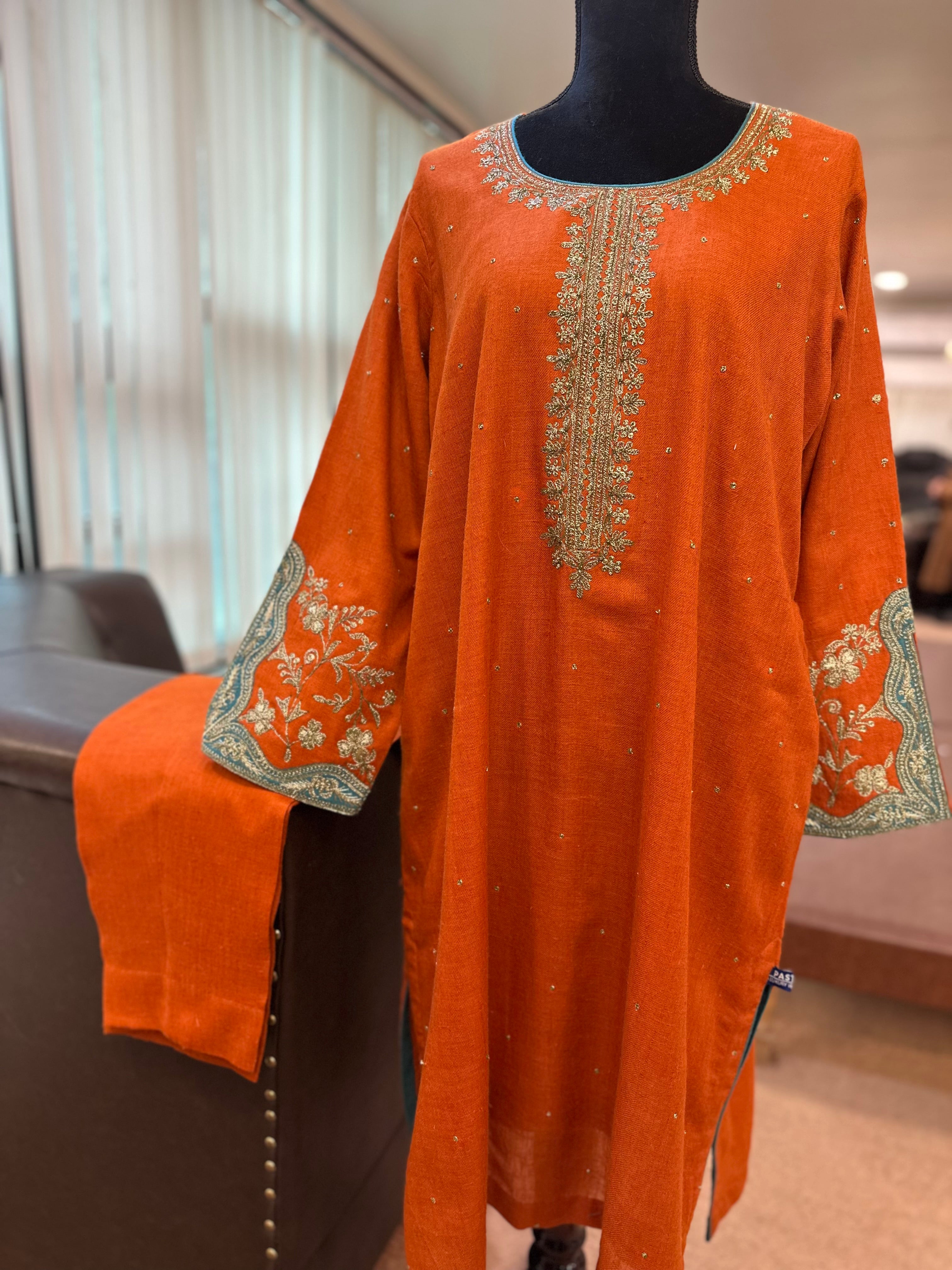 Purepashmina blend 2’piece kurta set