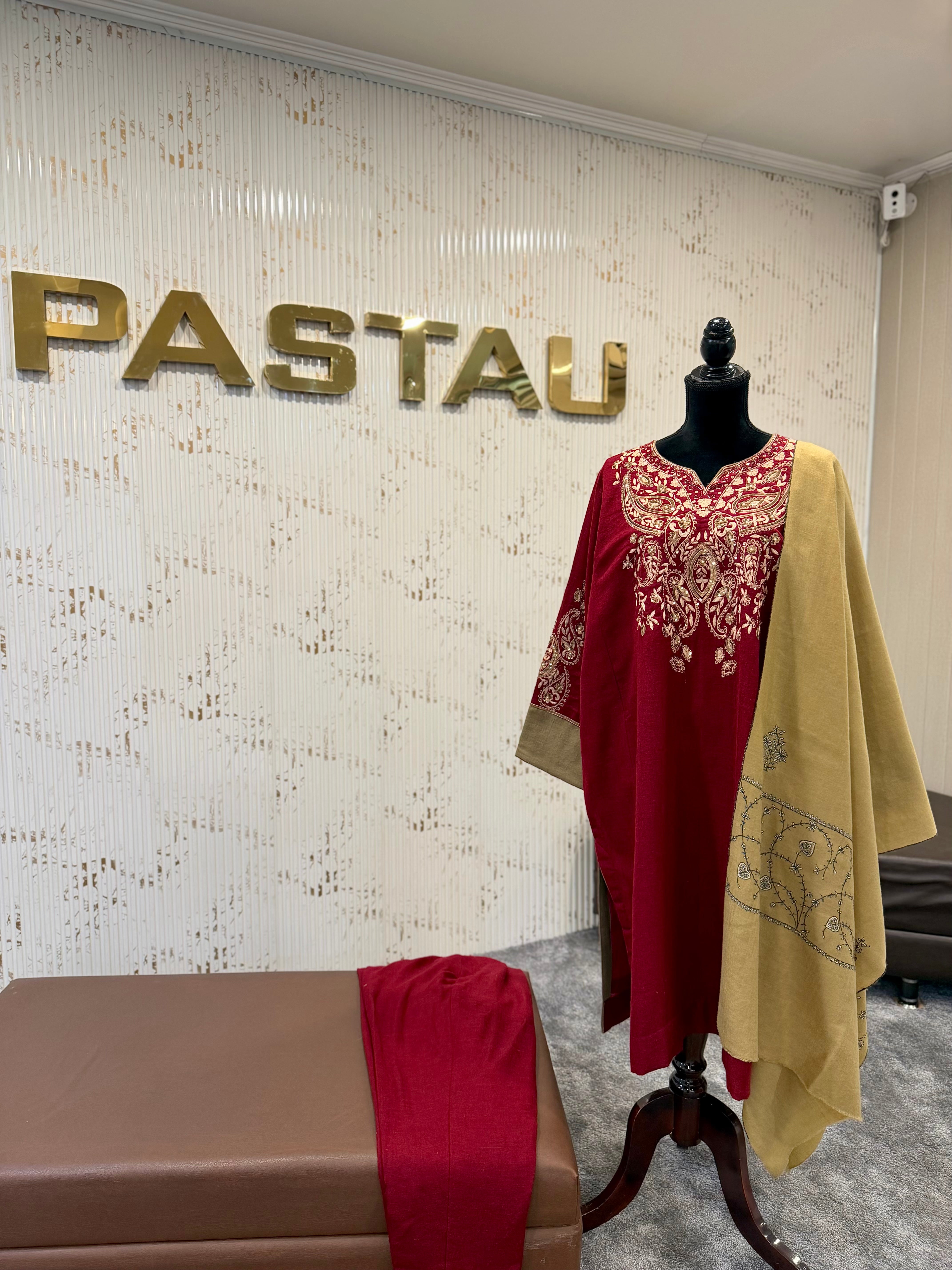 Purepashmina blend pheran set pwb533