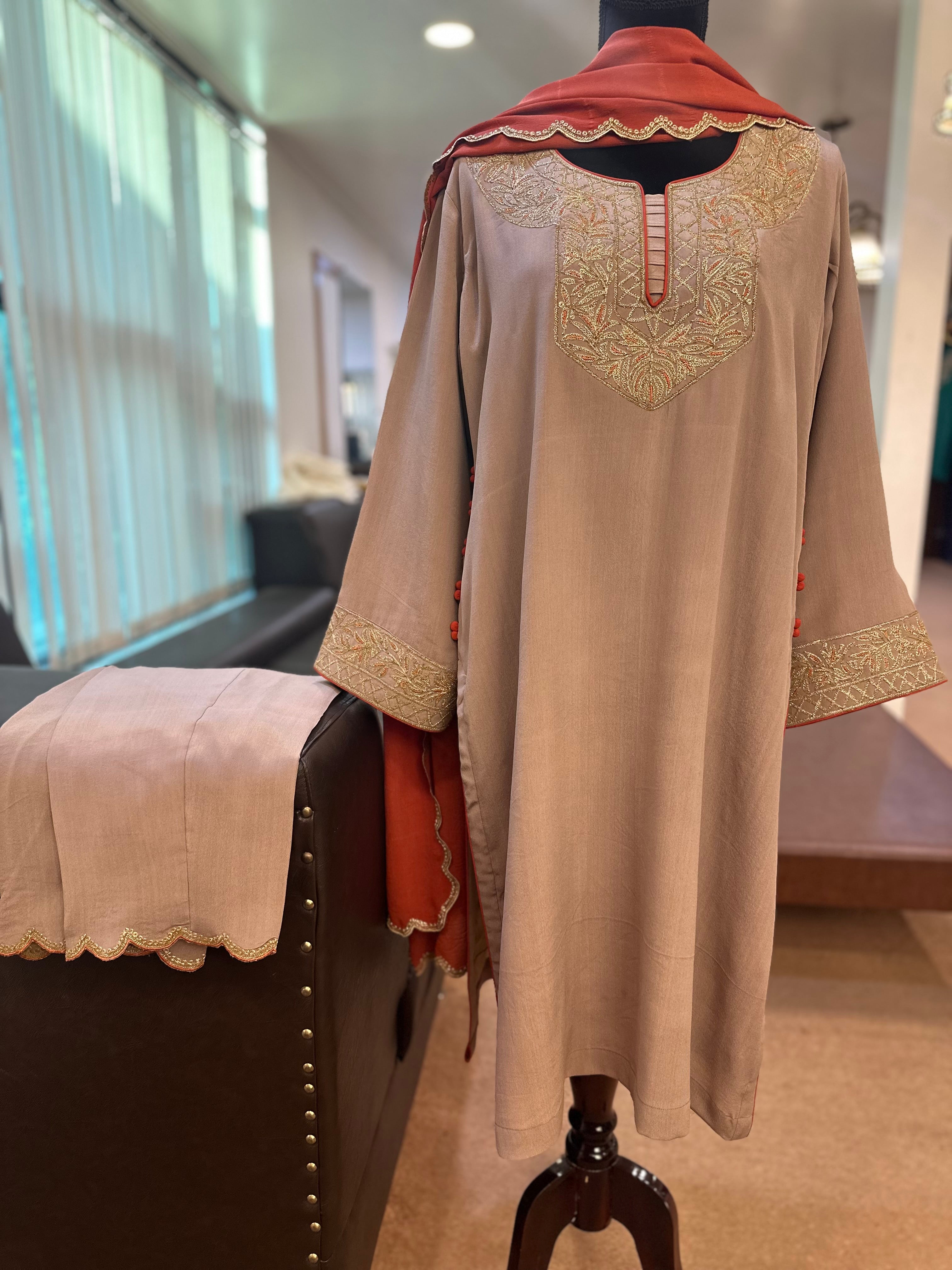 Pure crepe kurta set mtks773