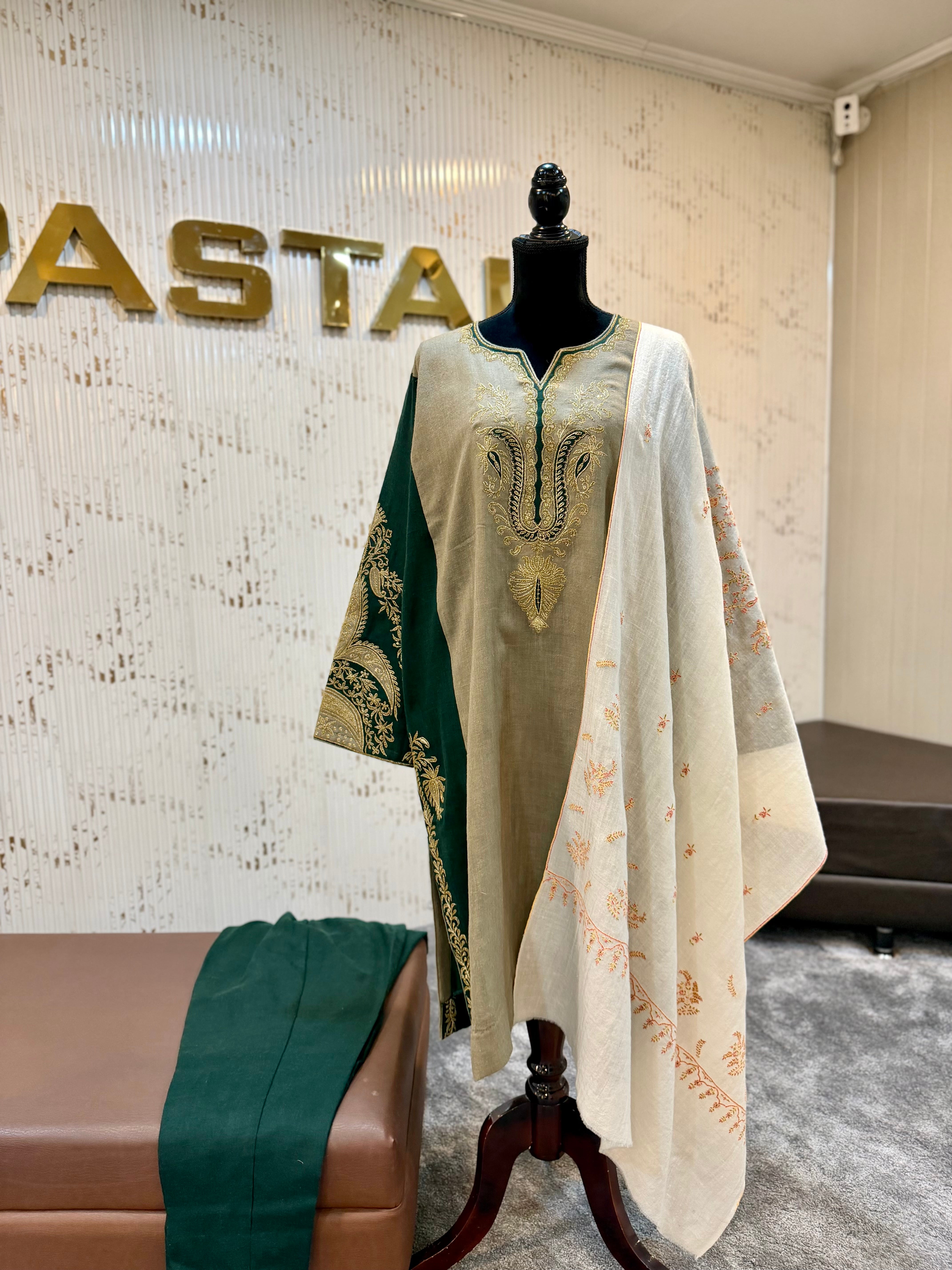 Purepashmina blend 2 pc pheran set pwb554