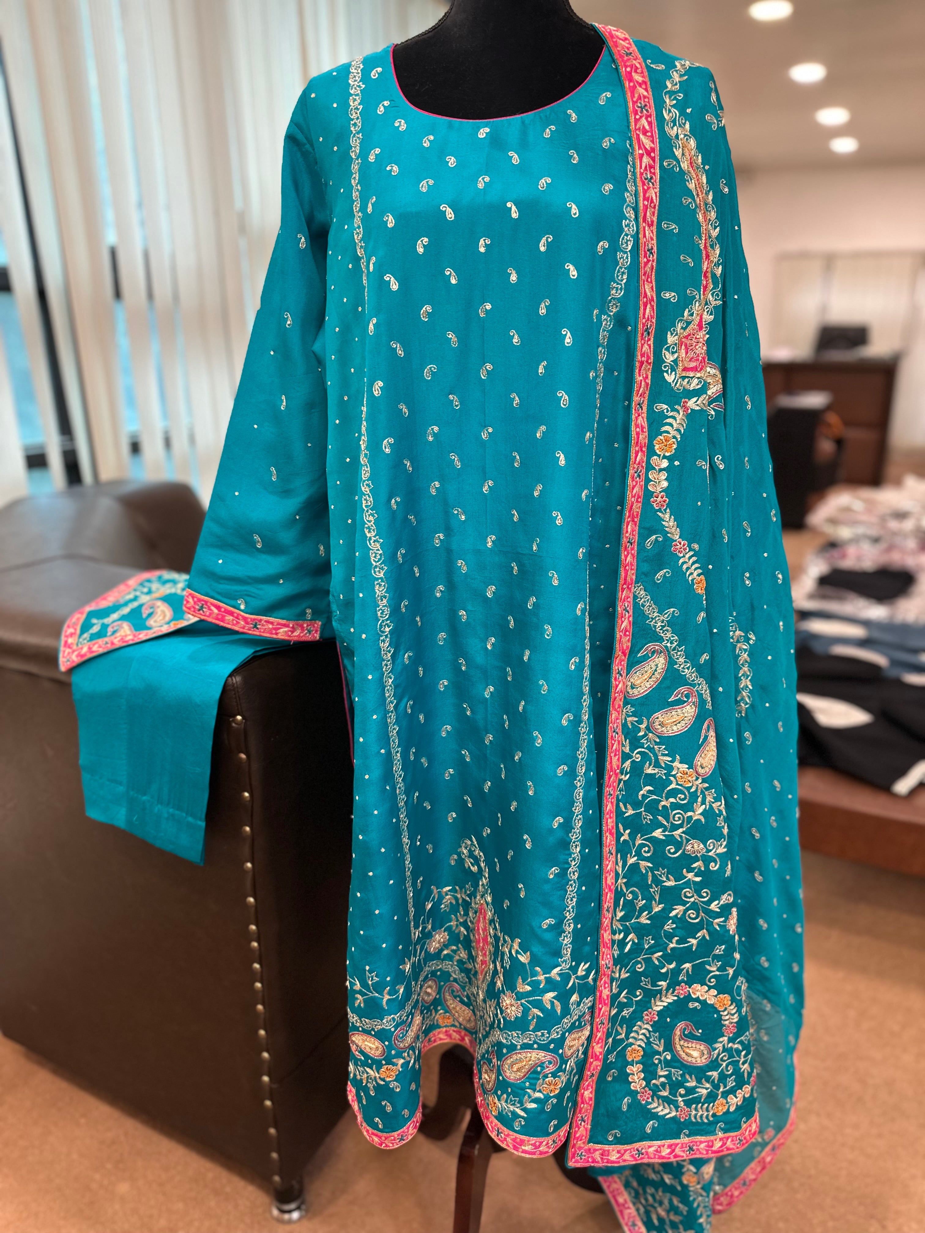 Puresilk 3 piece suit