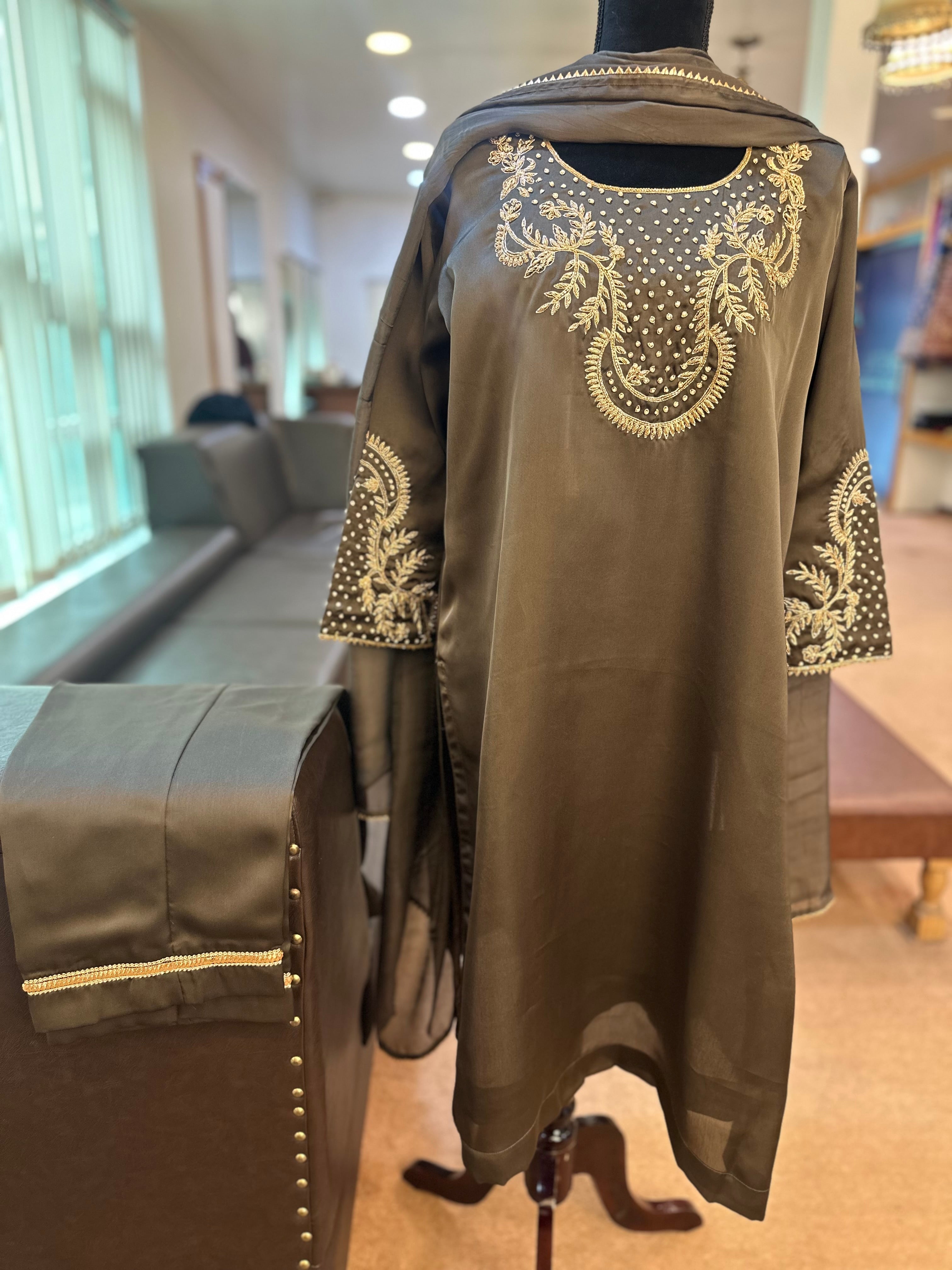 Handwork dress pbks832