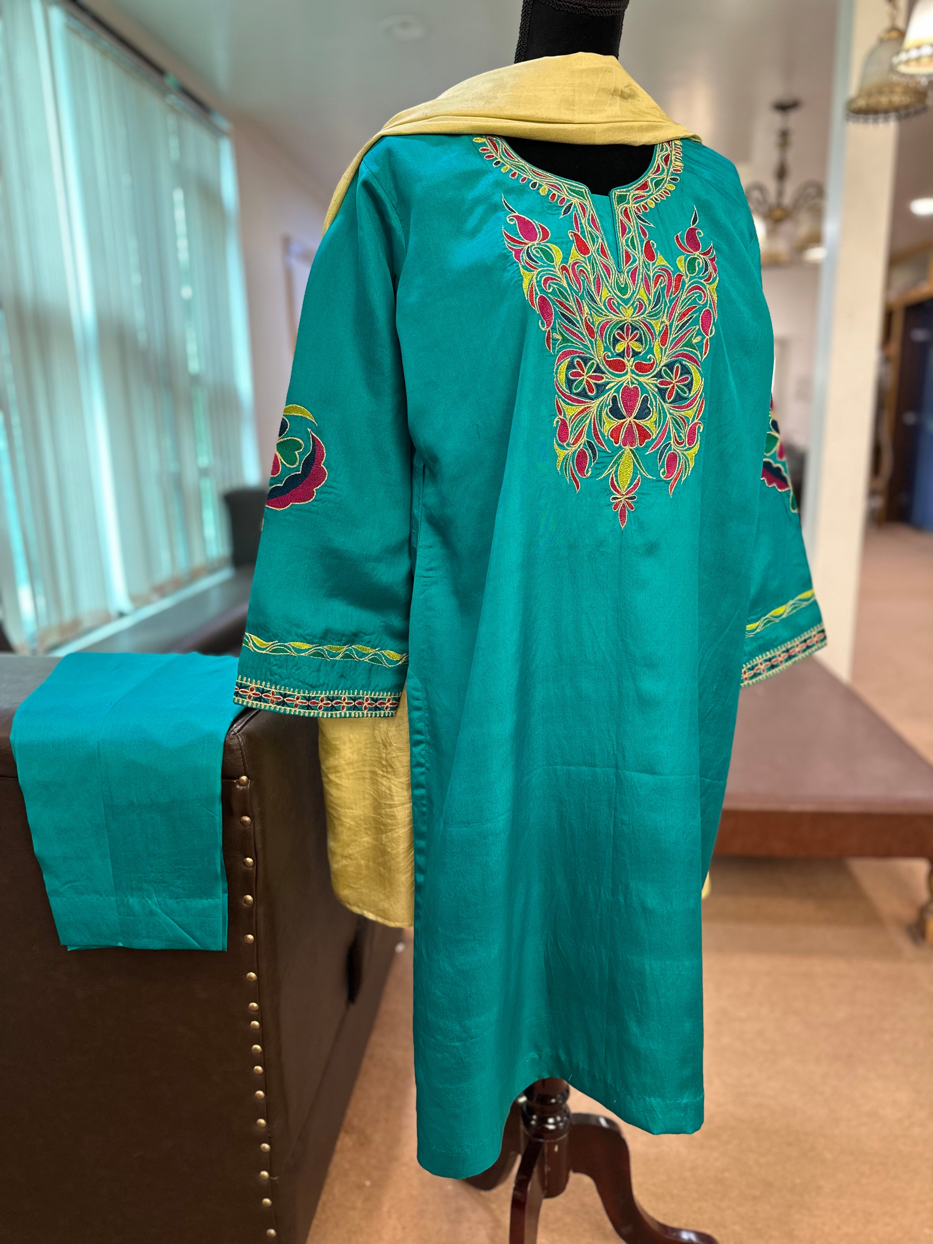 Puresilk 3 pc suit pbks115
