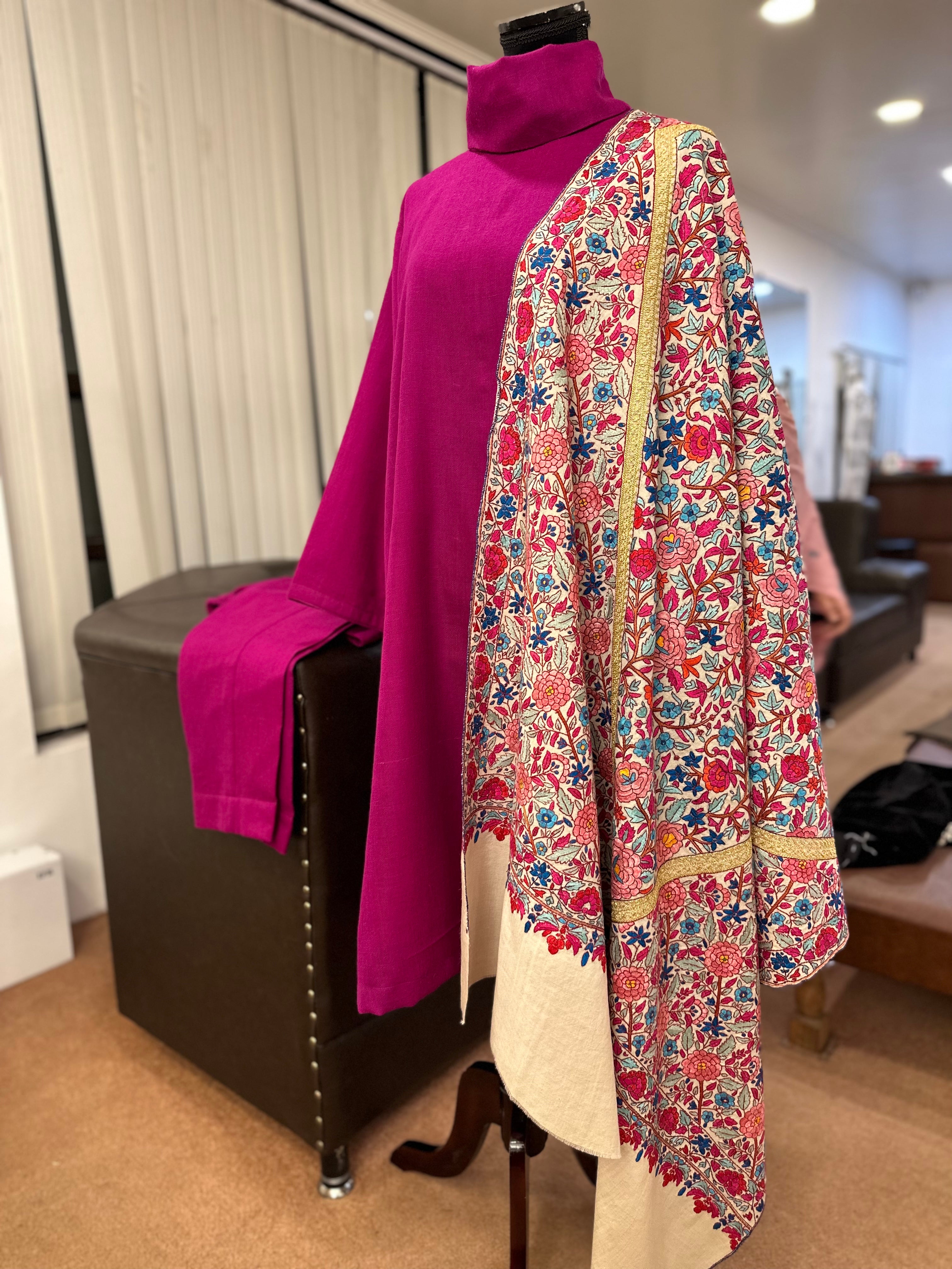 Purepashmina 2 piece set pwb272