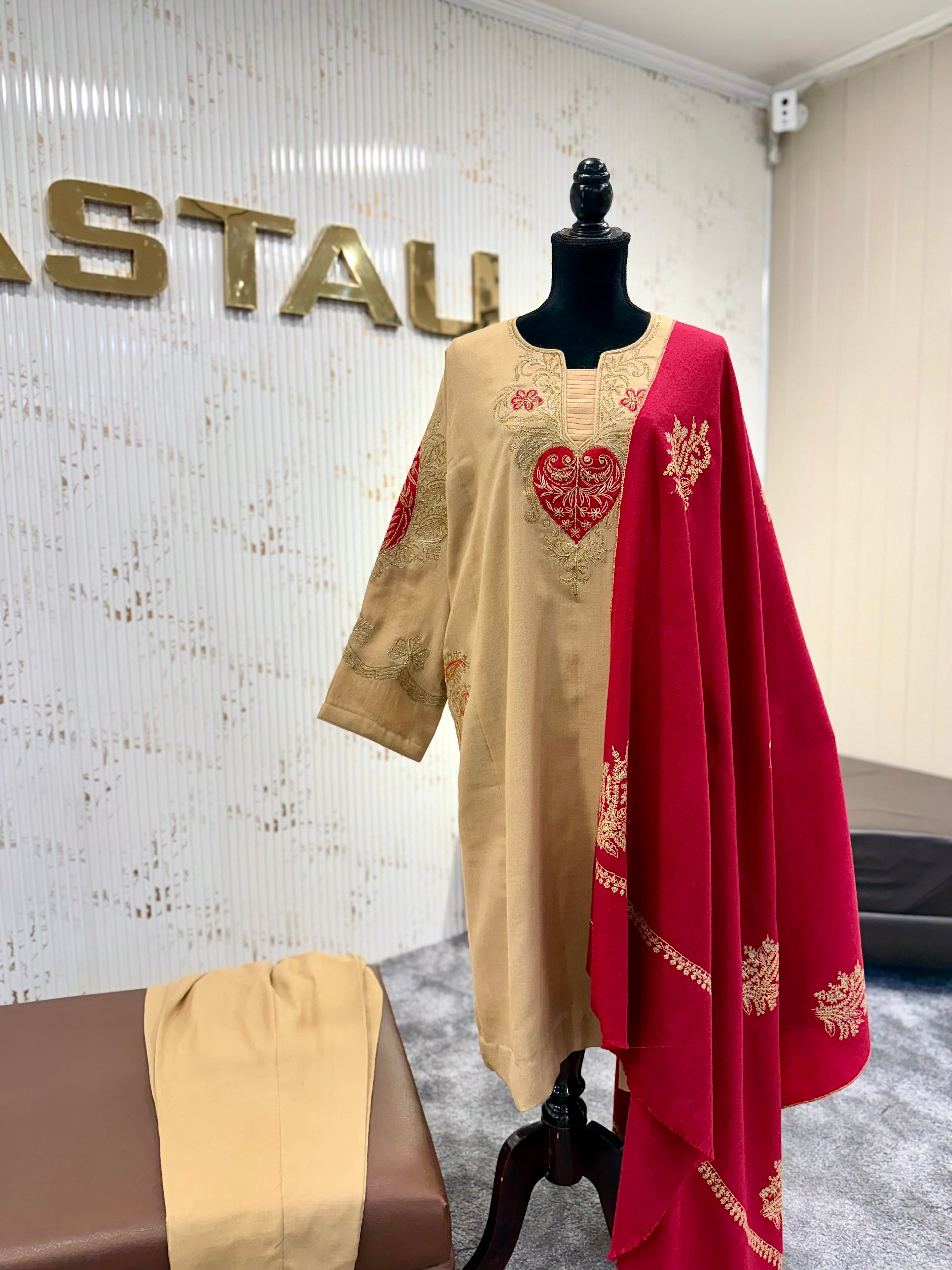 Pure pashmina blend 2pc set pwb546