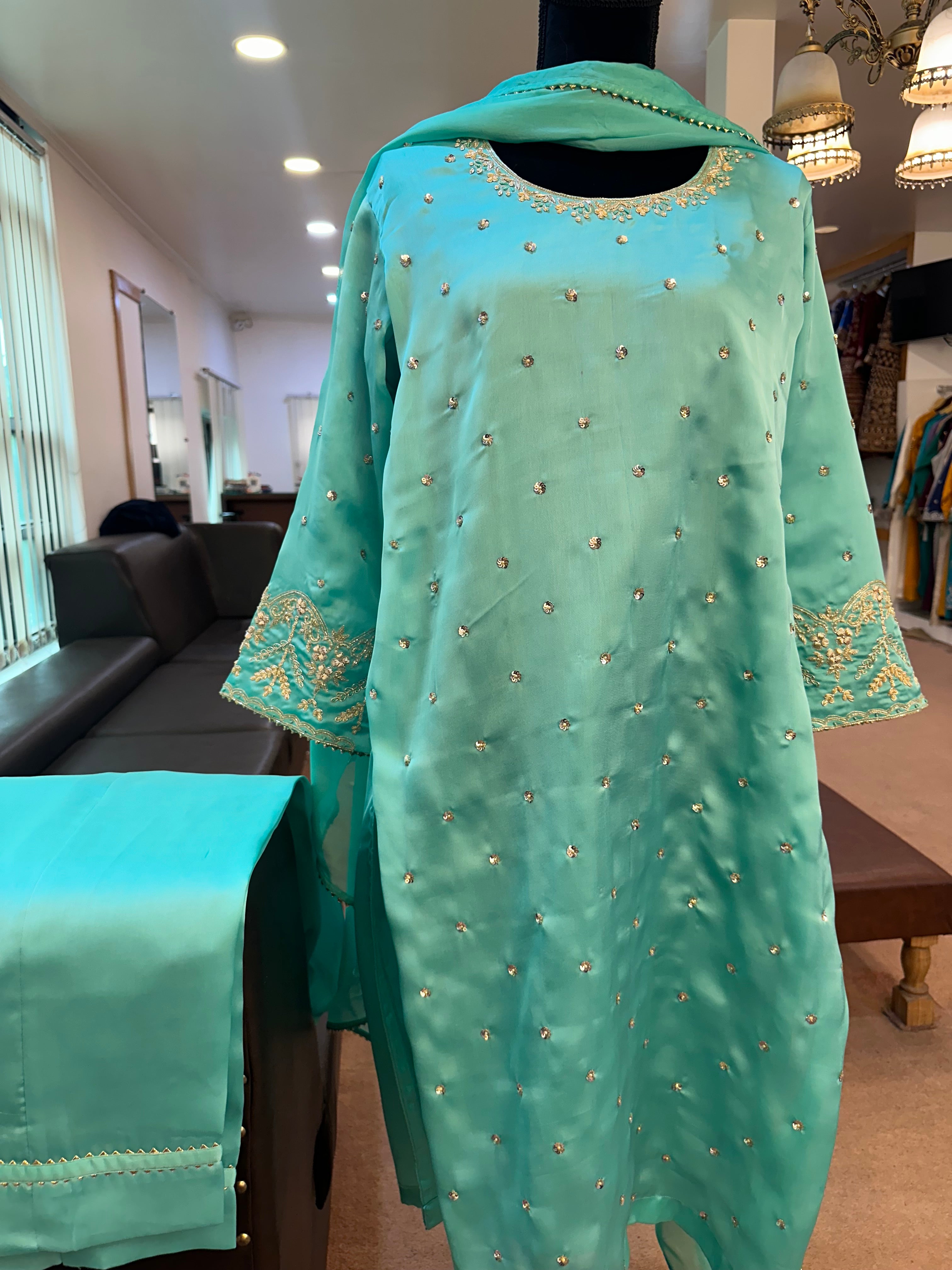 Handwork kurta set pbks827