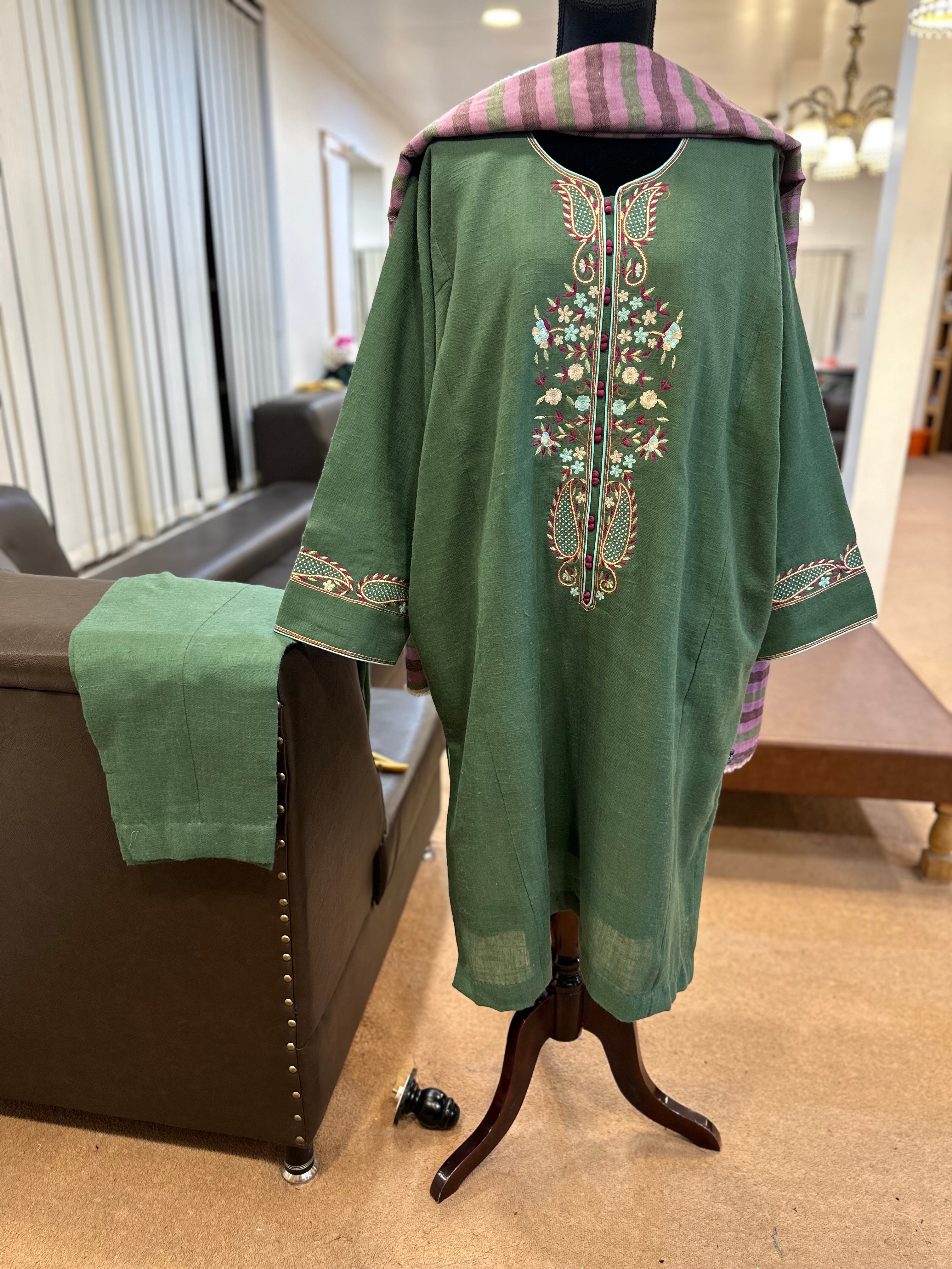 Purepashmina blend pheran set pwb492