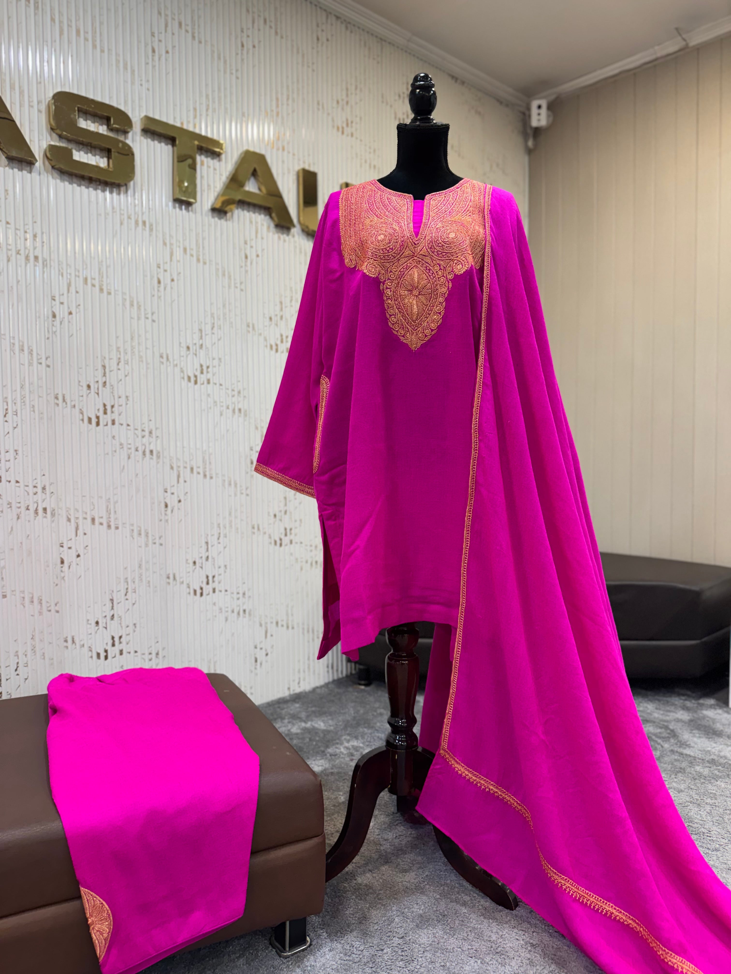 Royal Magenta Hand Tilla Pashmina Kurta Set.