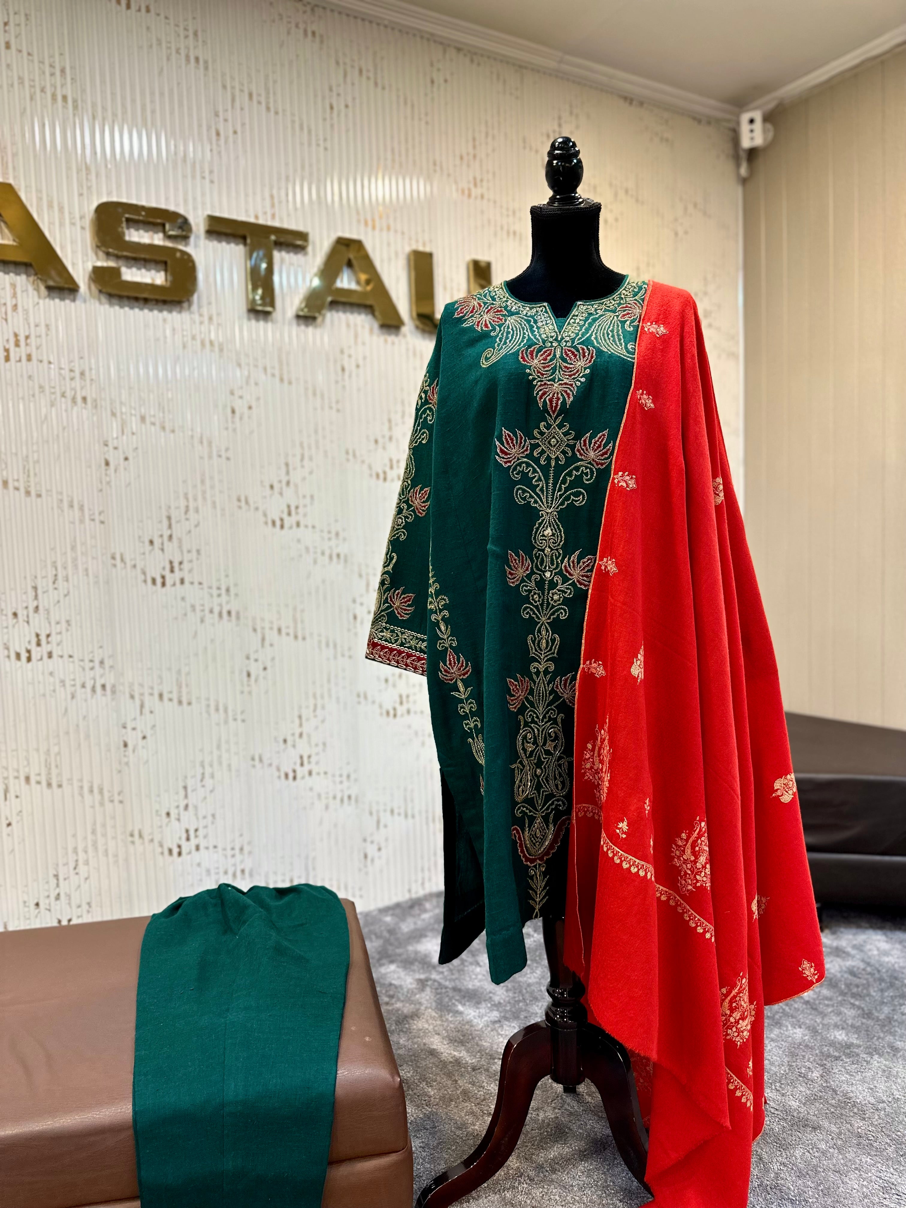 Purepashmina blend 2 pc pheran set pwb557