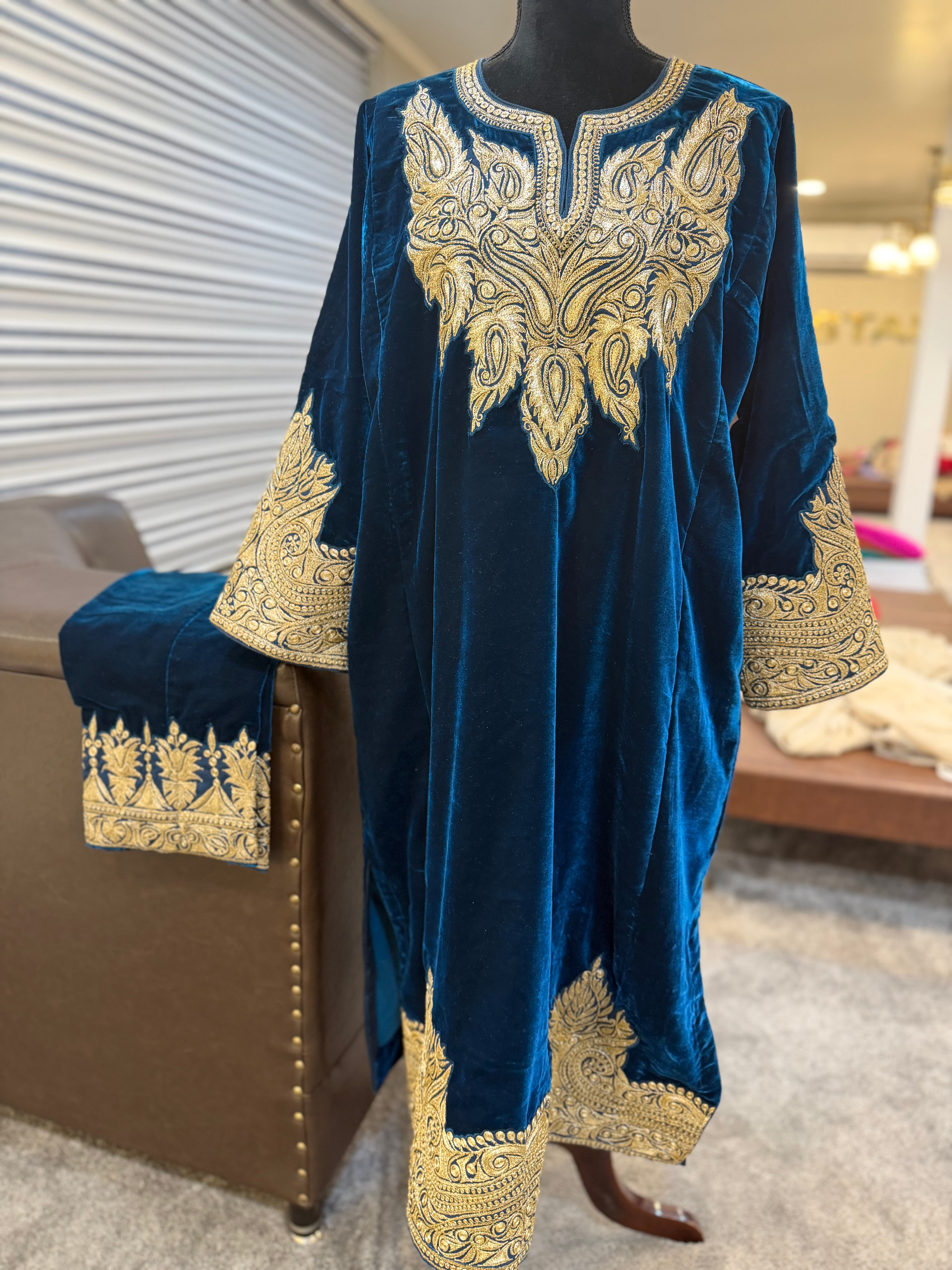 Velvet pheran set 2 piece mtks848